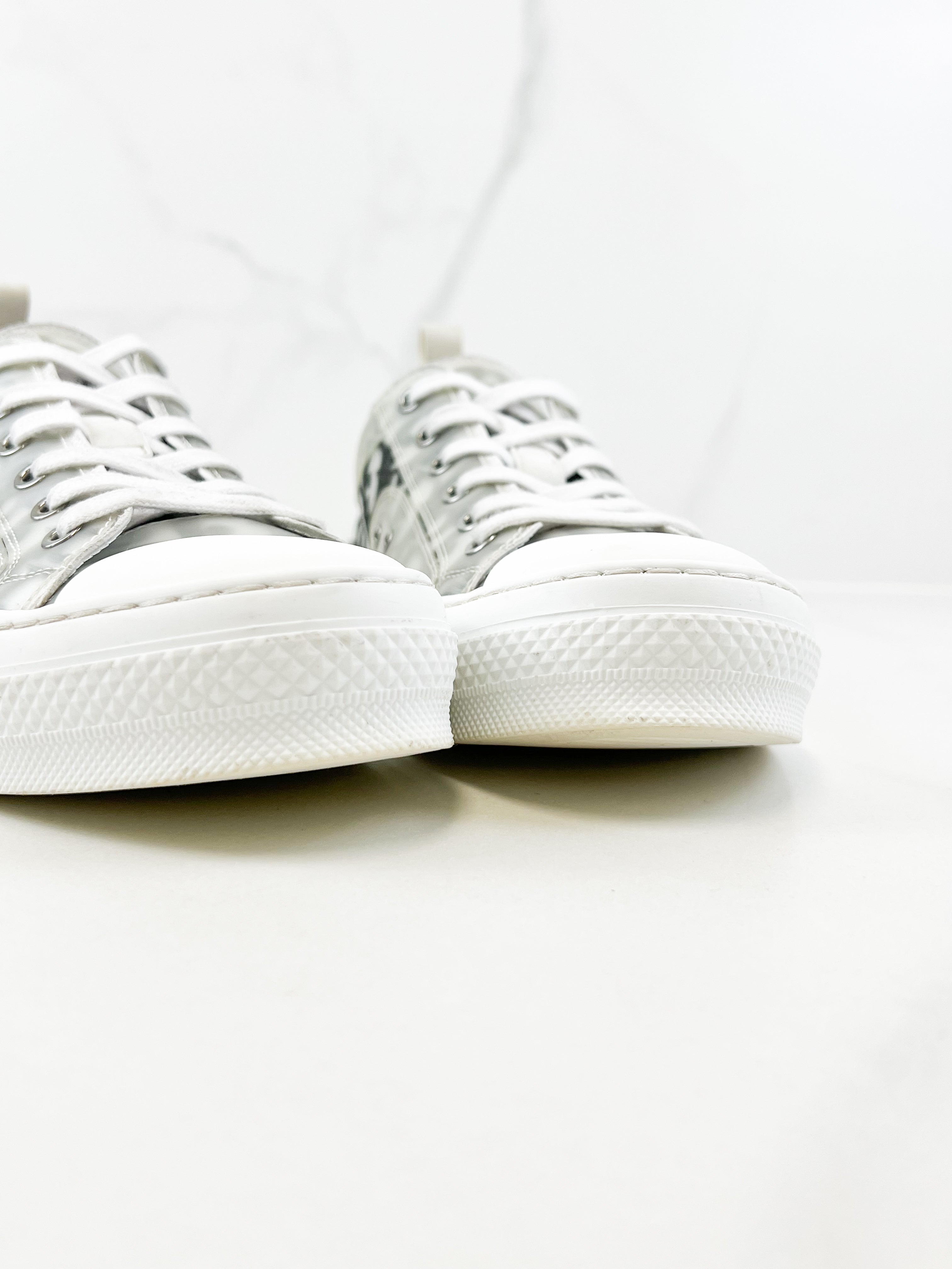 Christian Dior Men’s B23 Low-Top Sneaker Size 42