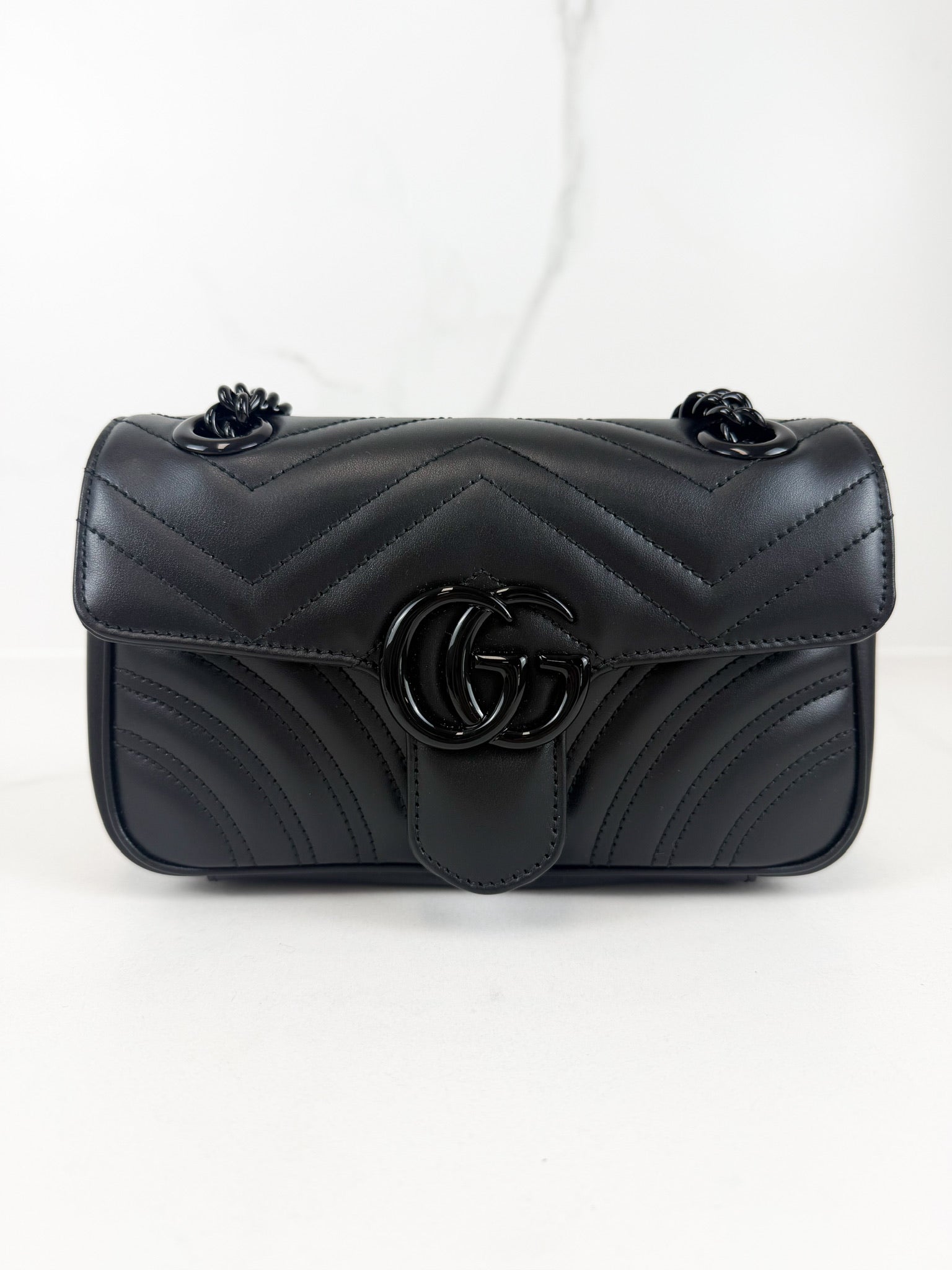 Gucci GG Marmont Matelasse Small Flap Shoulder Bag