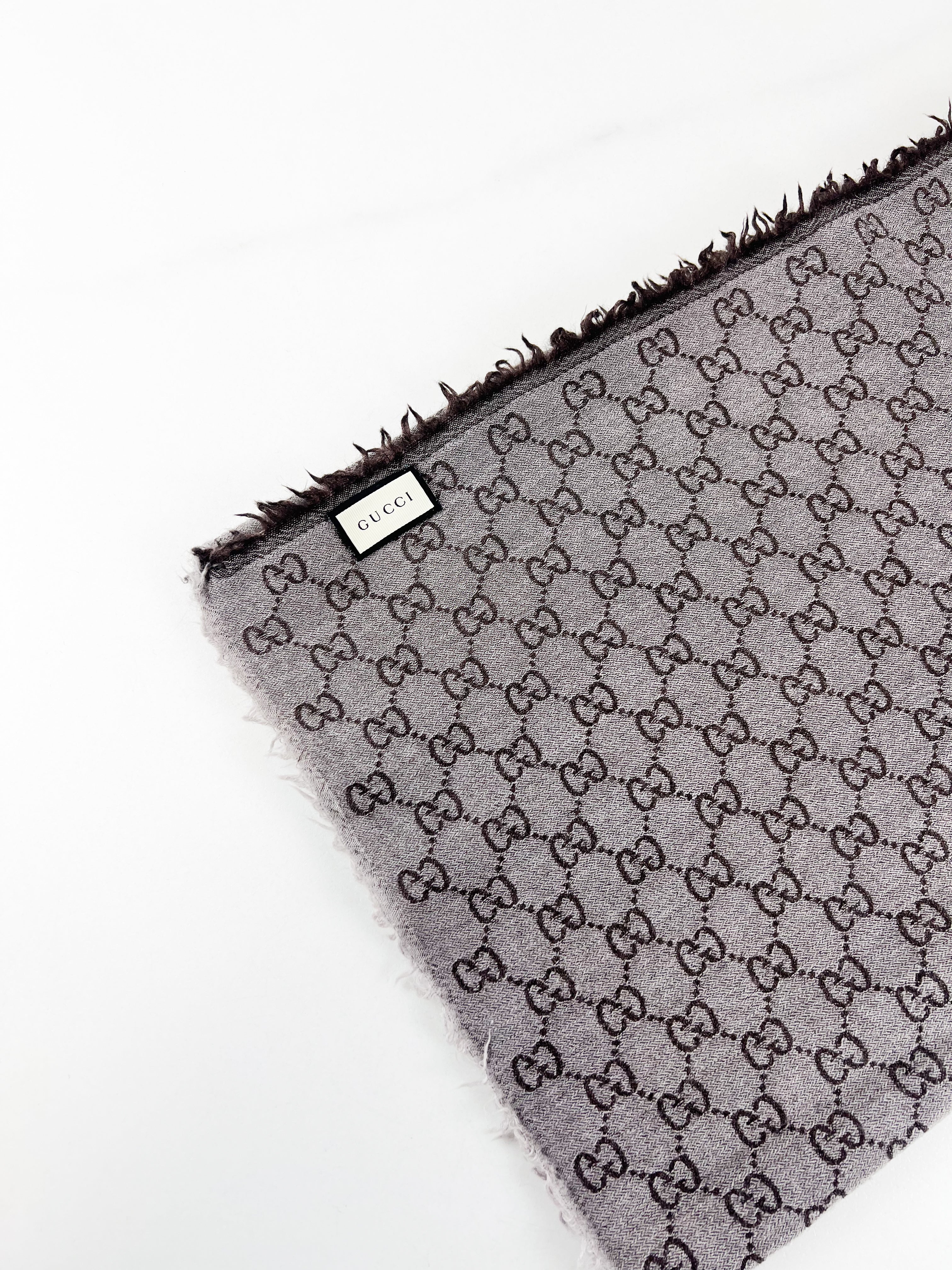 Gucci Jacquard Pattern Knit Scarf