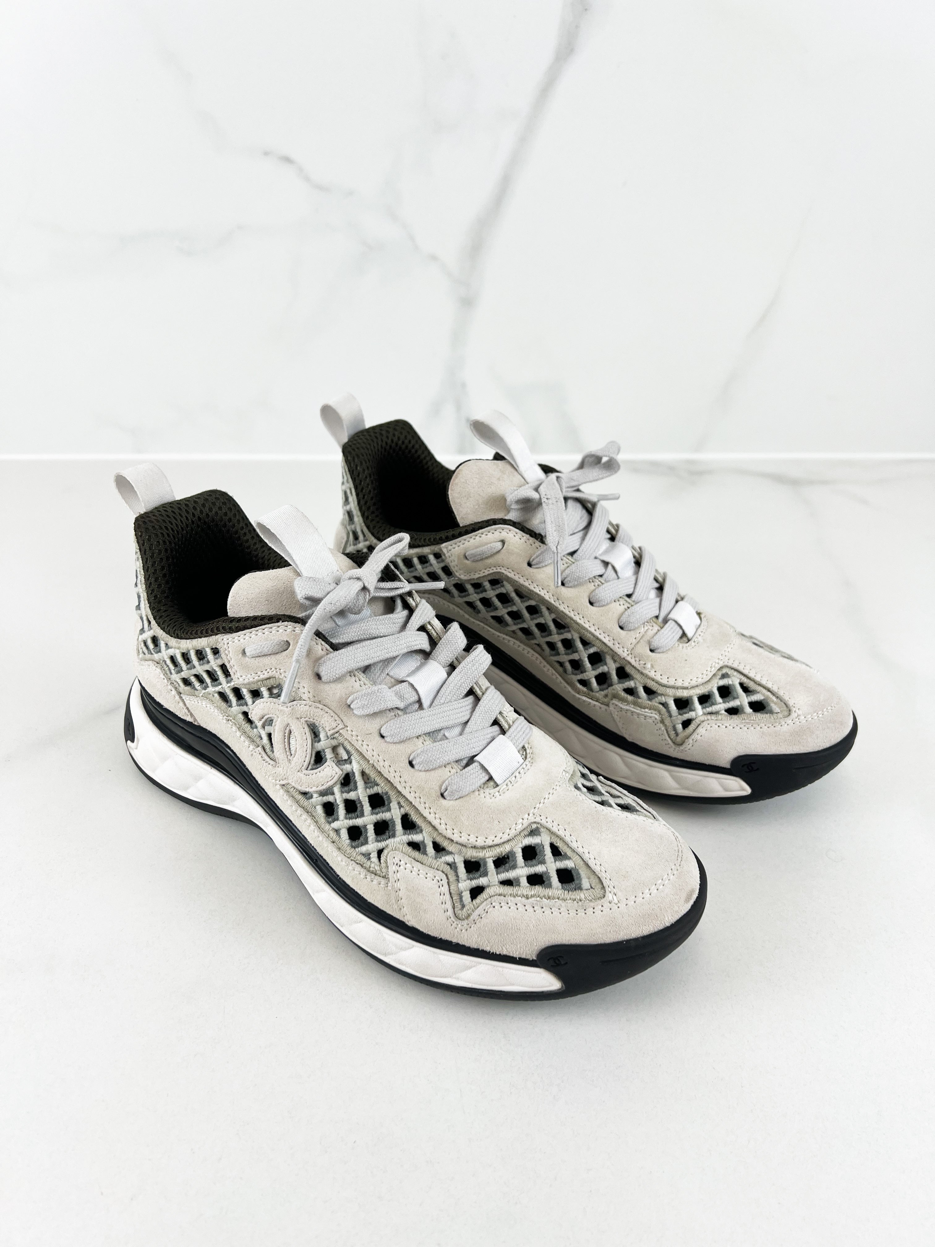 Chanel CC Suede and Embroidered Beige Mesh Sneaker in Size 39