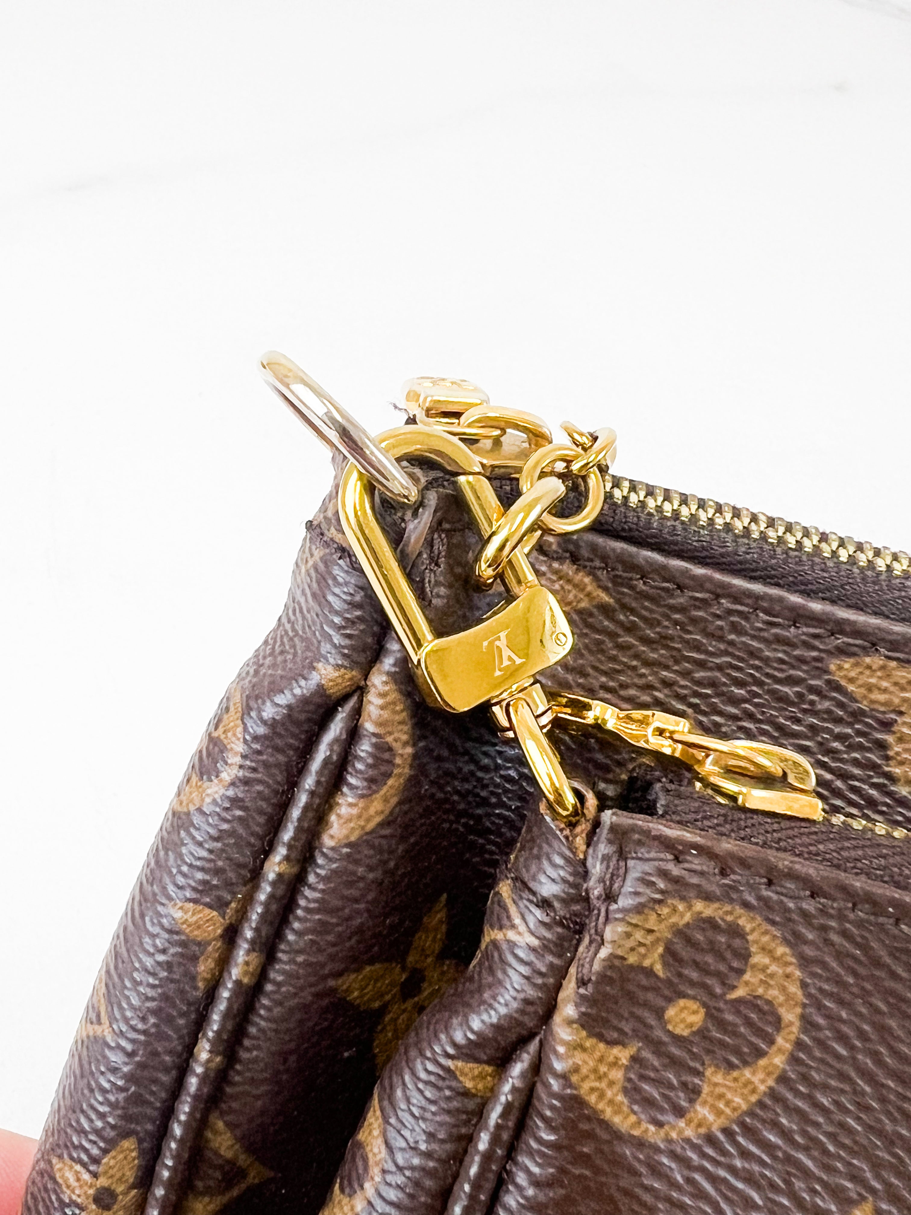 Louis Vuitton Multi Pochette Accessories in Khaki