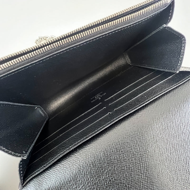 Louis Vuitton Twist WOC In Epi Leather with SHW