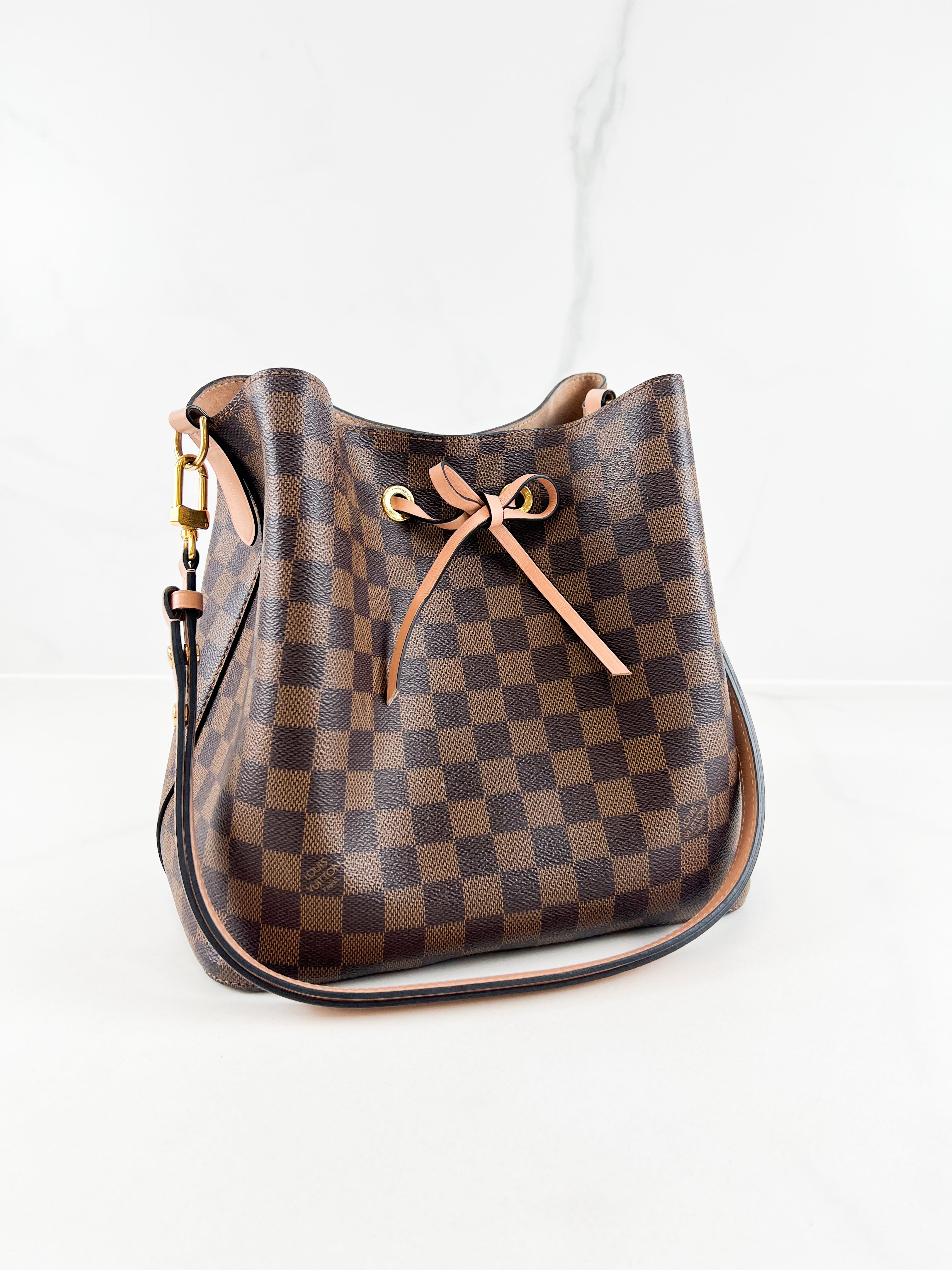 Louis Vuitton Neo Noe Monogram