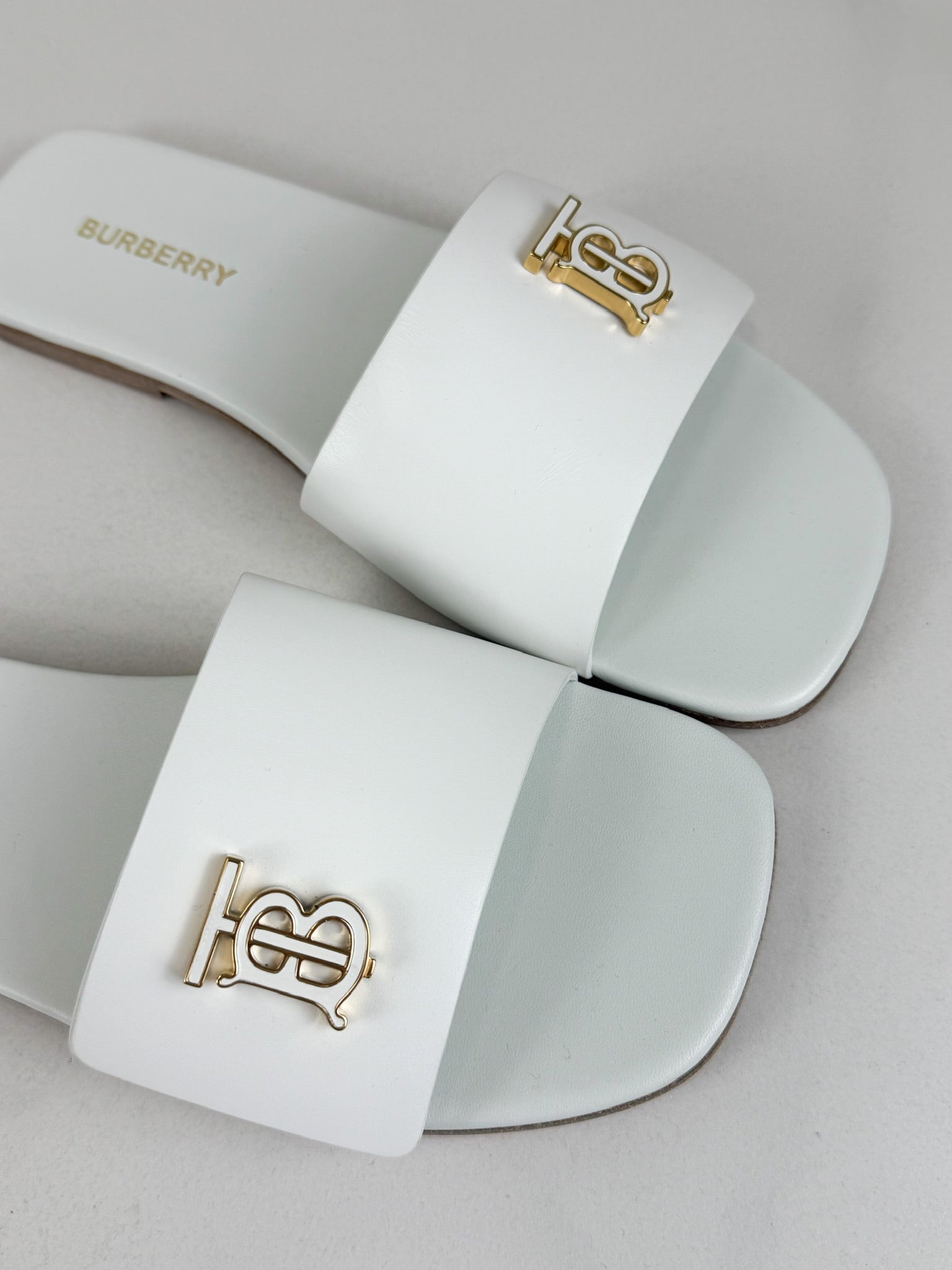 Burberry Leather Slides Size 37
