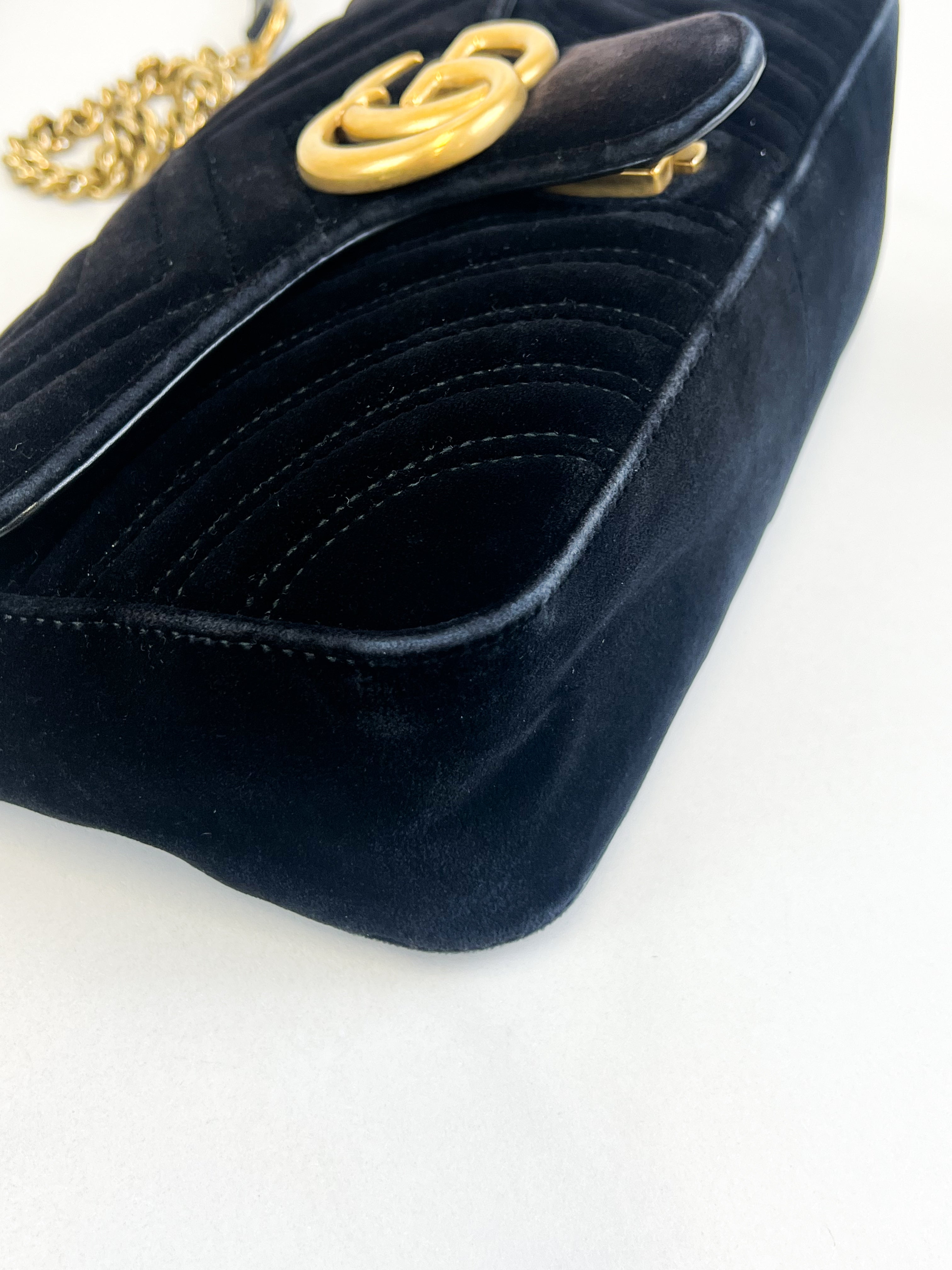 Gucci GG Marmont Matelasse Small Velvet Flap Shoulder Bag Black