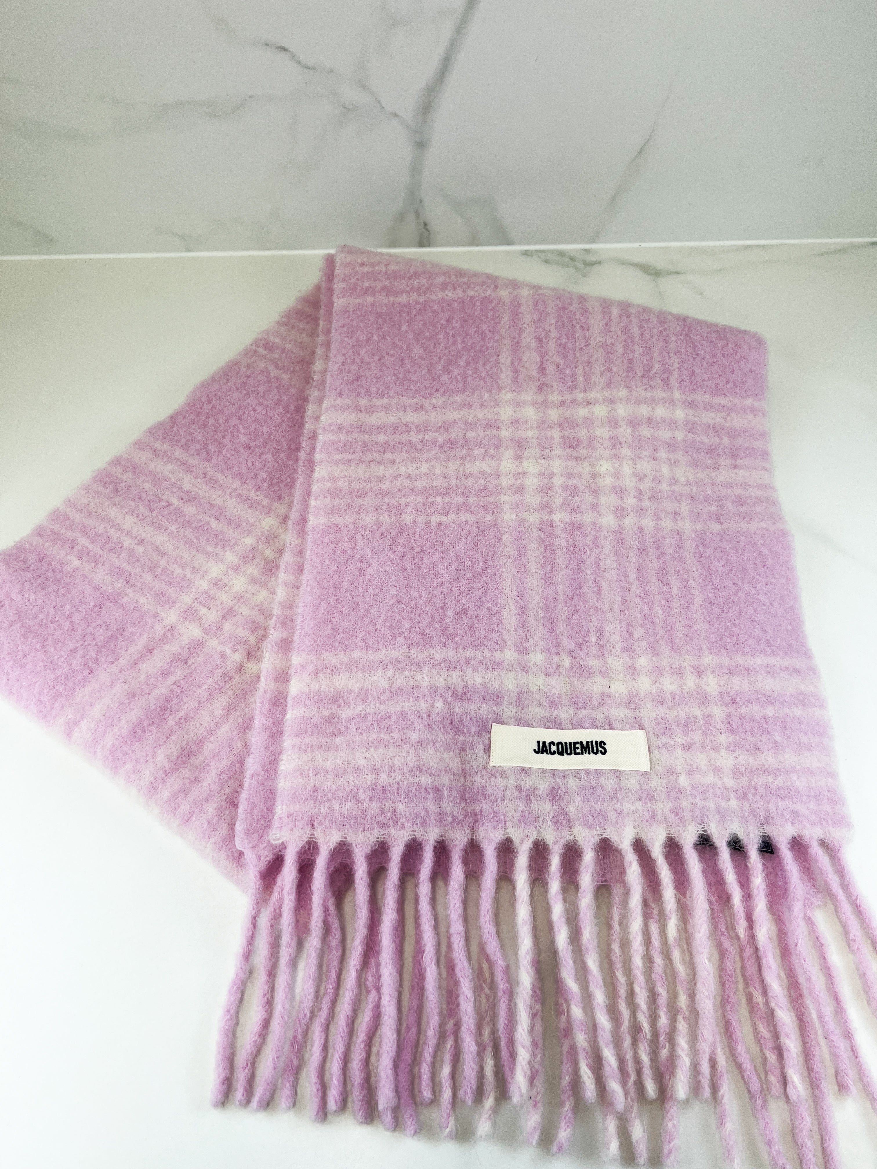 Jacquemus Wool-Blend Scarf in Pink / White