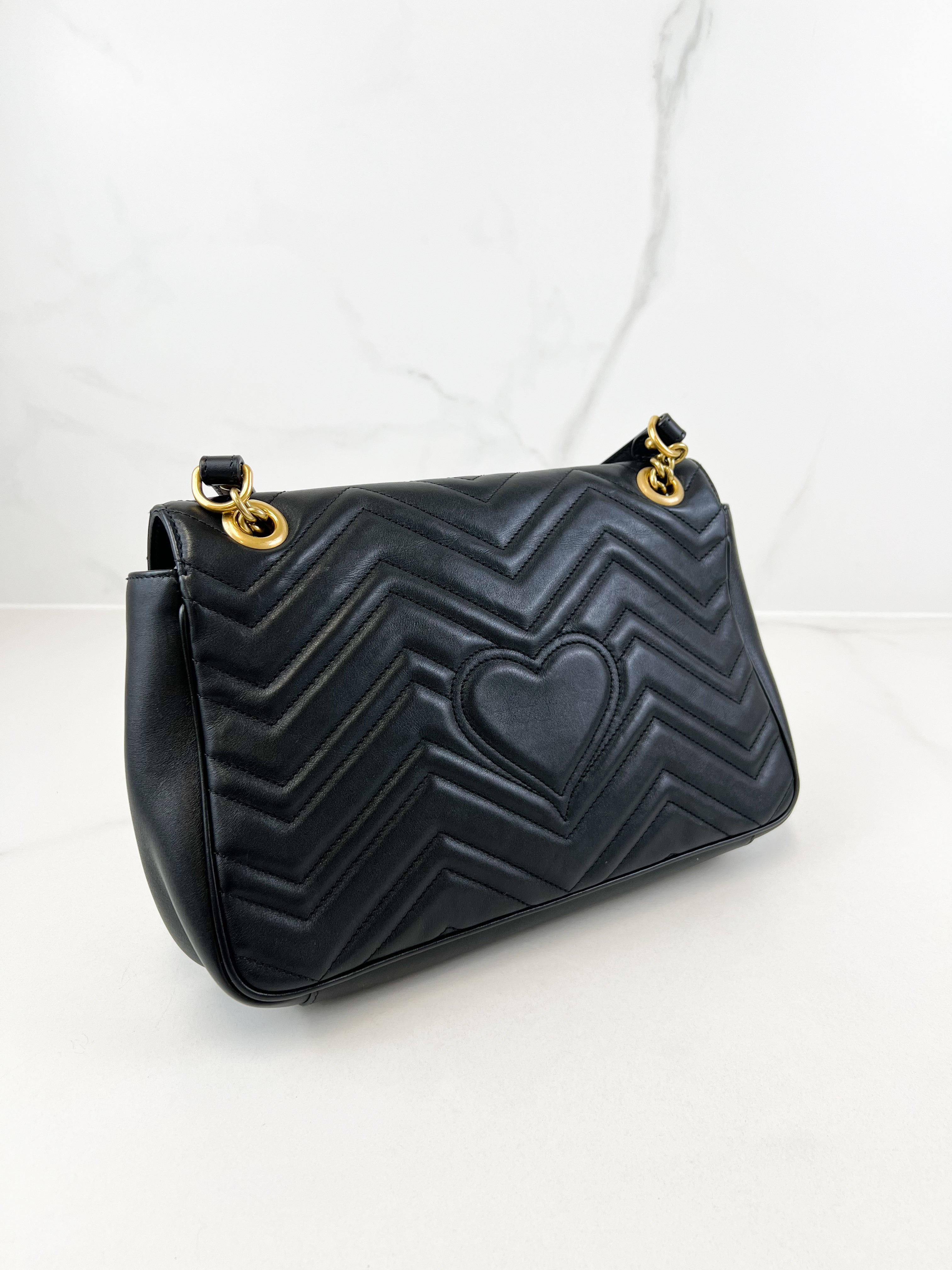 Gucci GG Marmont Matelasse Medium Black Flap Shoulder Bag