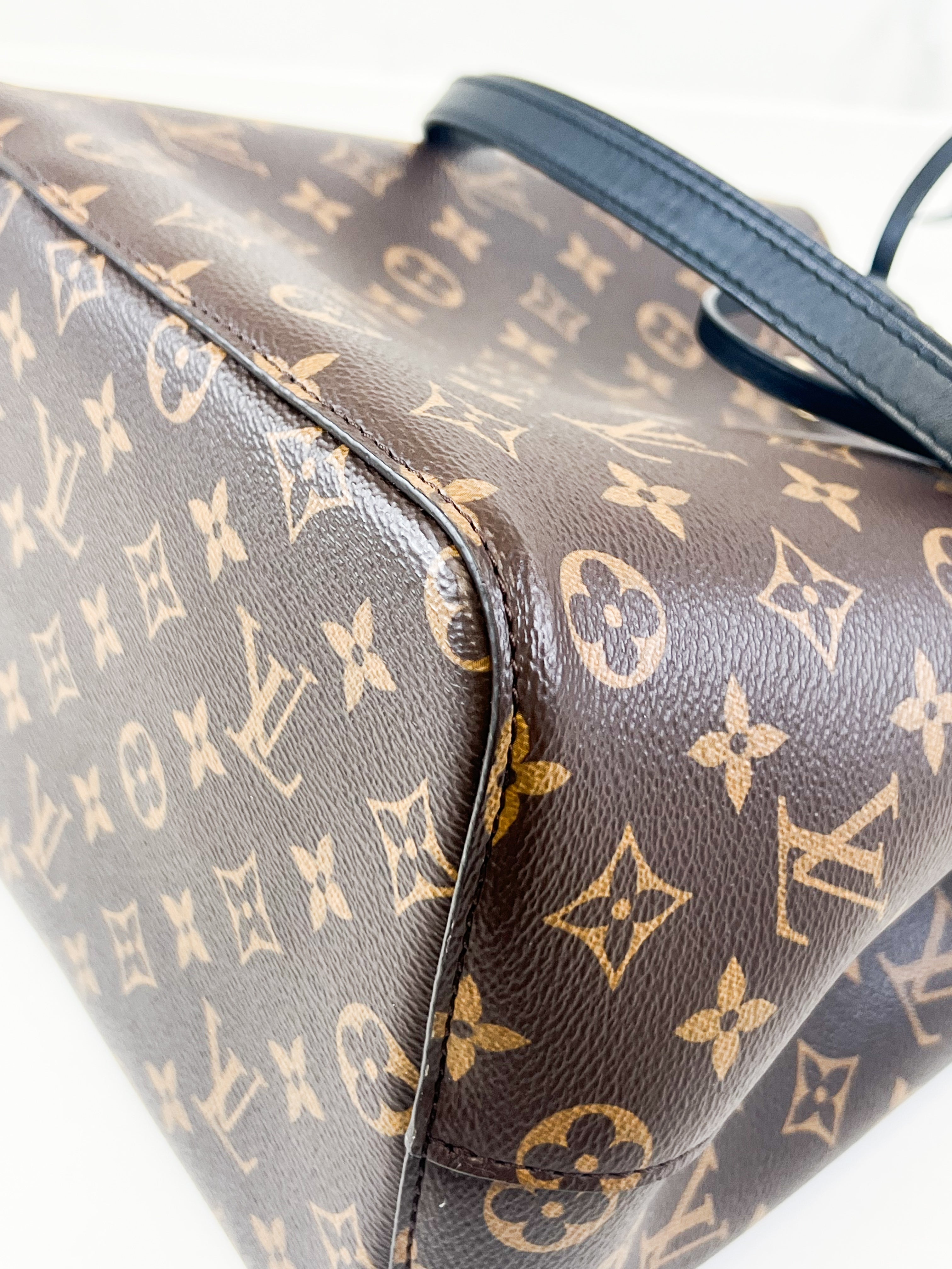 Louis Vuitton Black Neo Noe