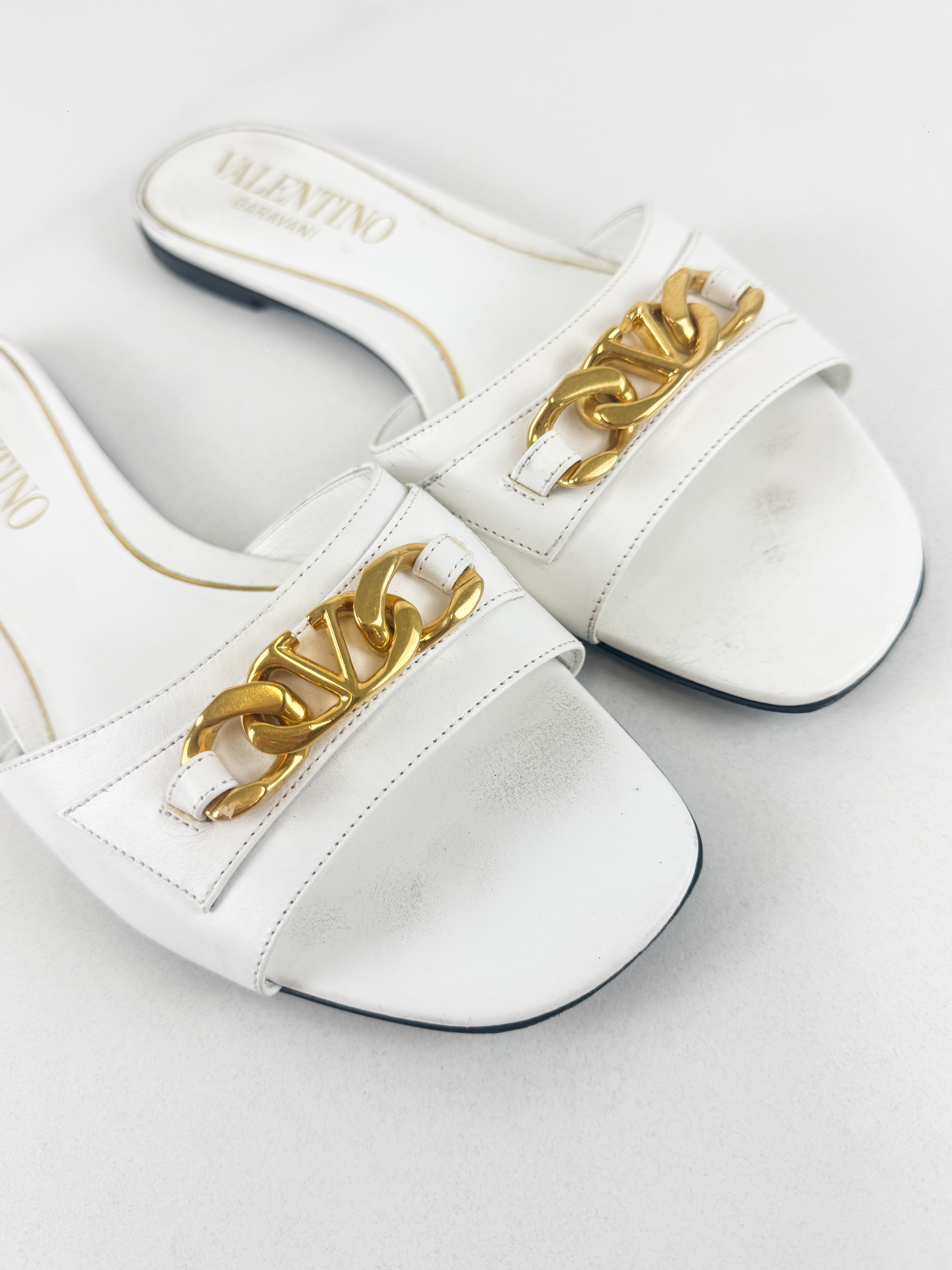 Valentino Garavani VLogo Chainslide Slide in White Leather Size 37