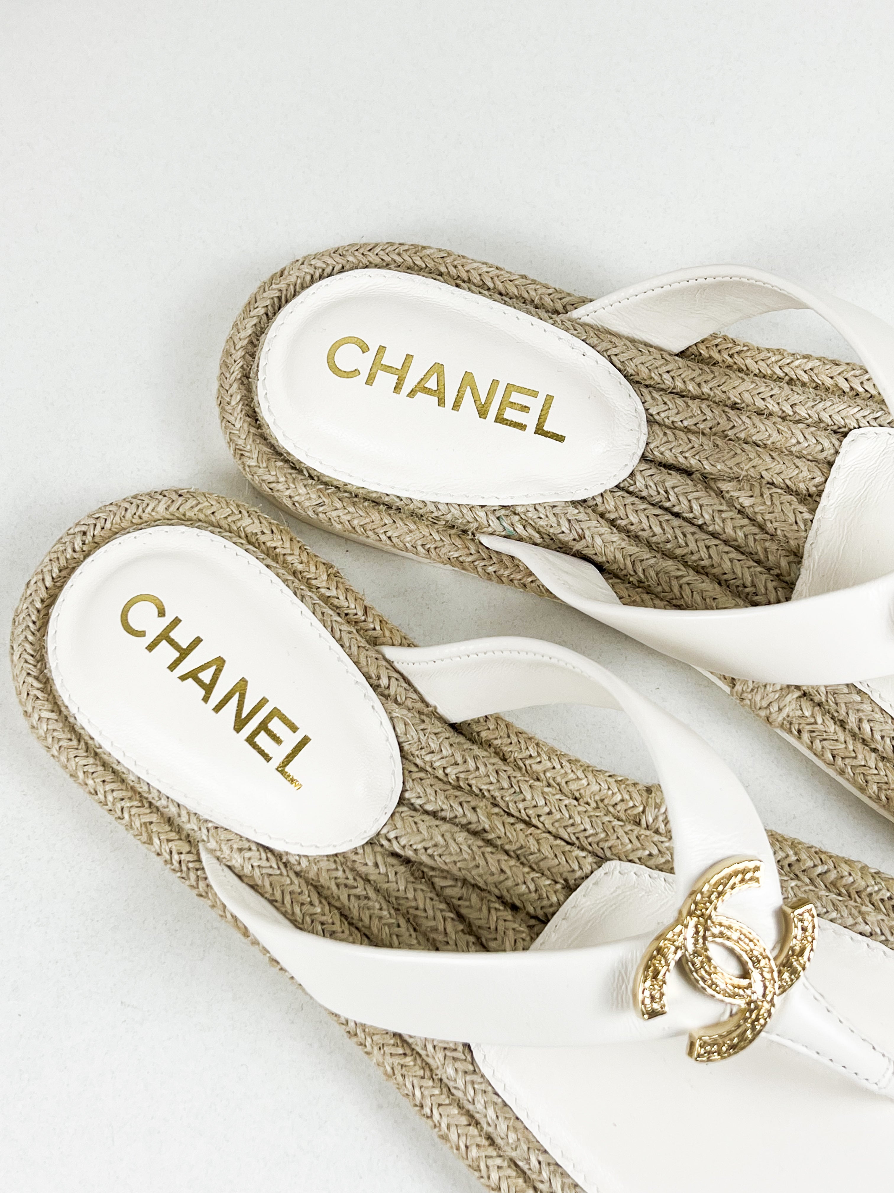 Chanel White Raffia Thong Sandal with CC Logo GHW Size 39