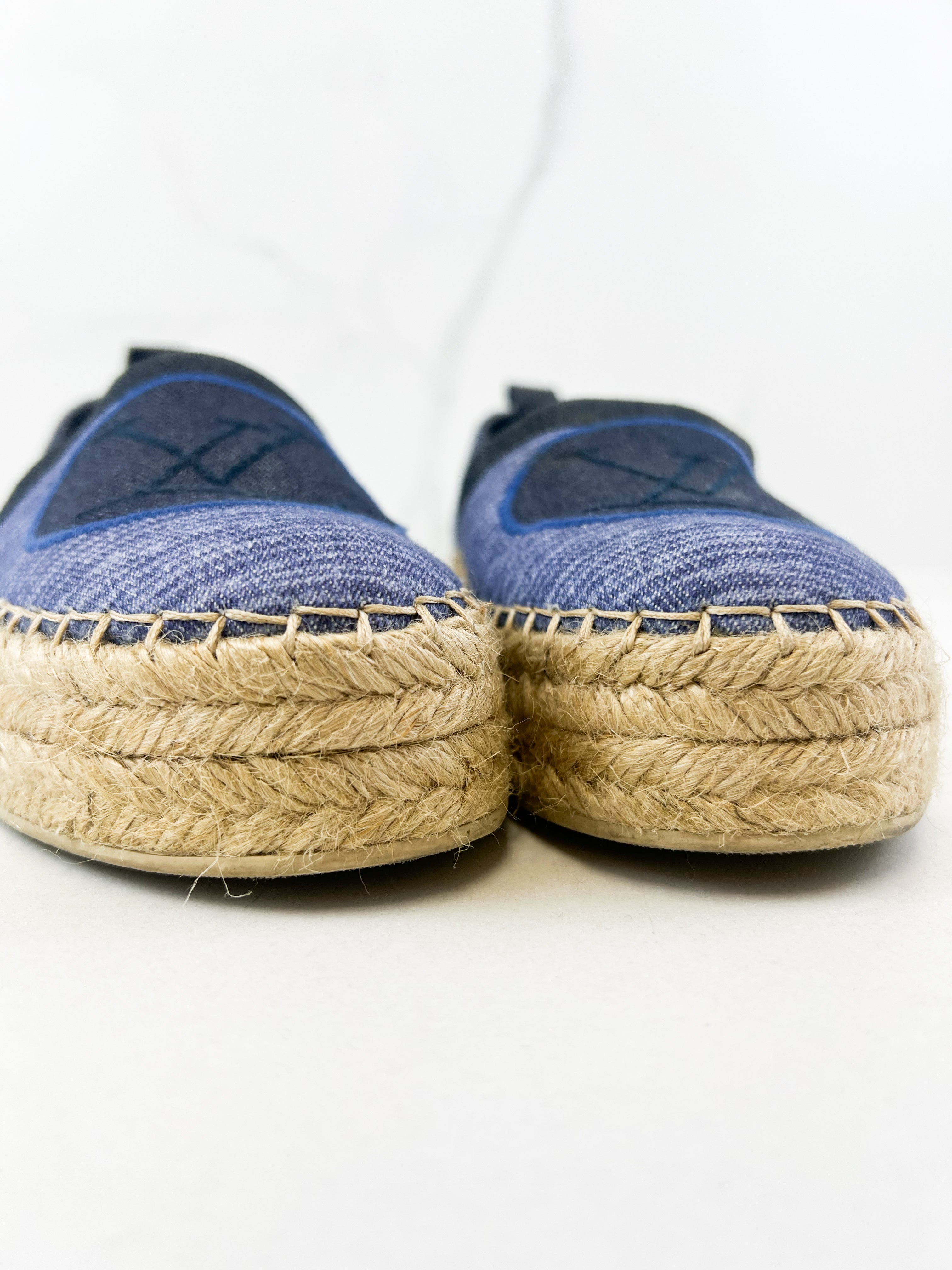 Louis Vuitton Logo Espadrille in Blue Canvas Size 38
