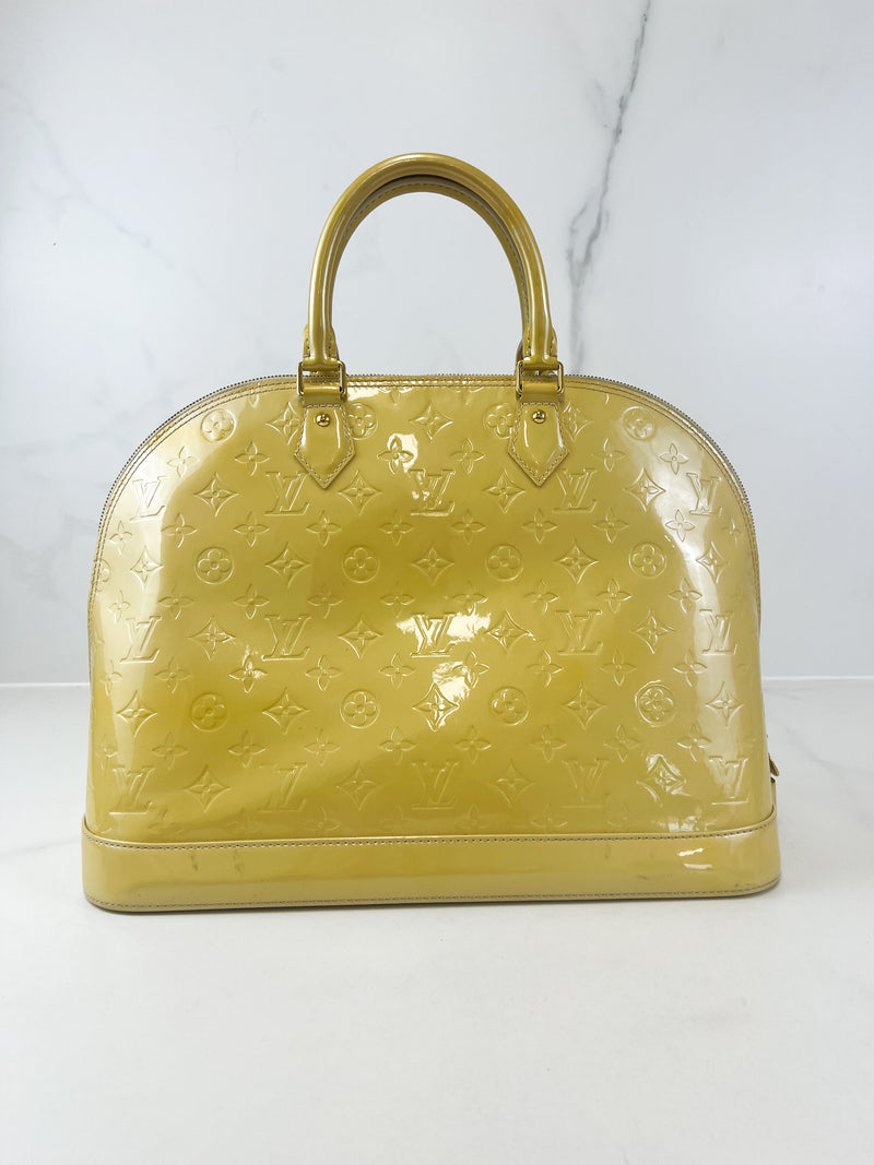 Louis Vuitton Alma GM in Vernis Leather