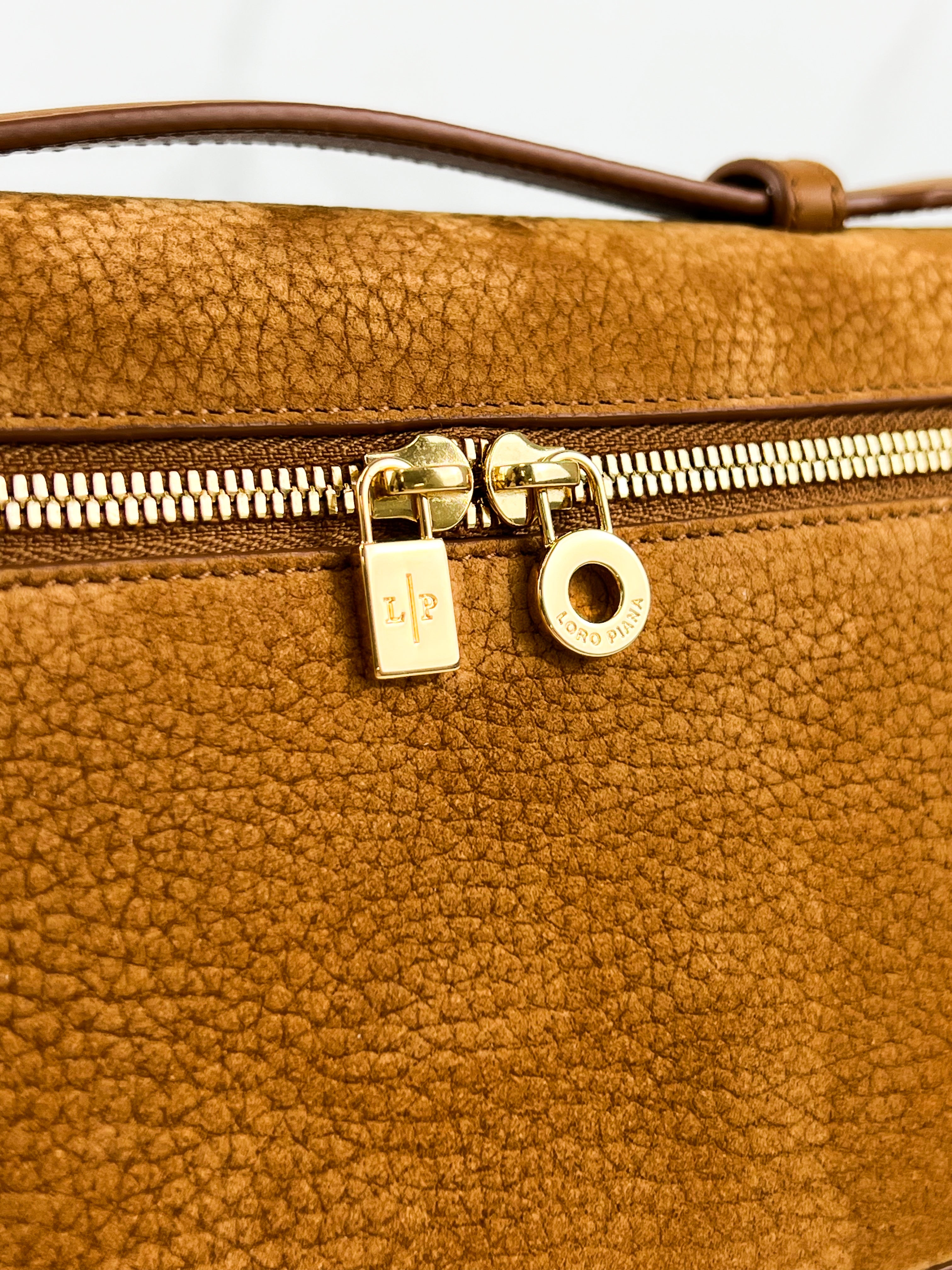 Loro Piana Extra Pocket L19