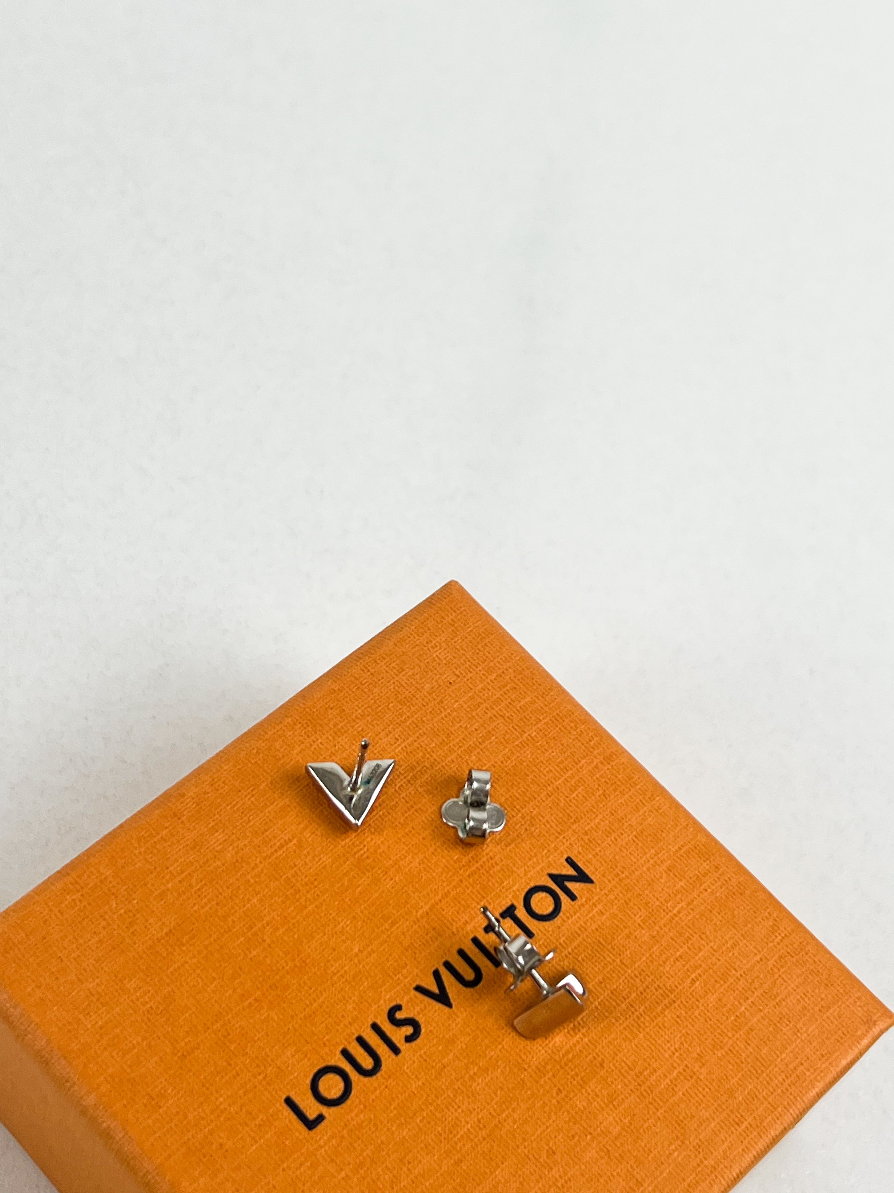 Louis Vuitton Silver Essential V Stud Earrings