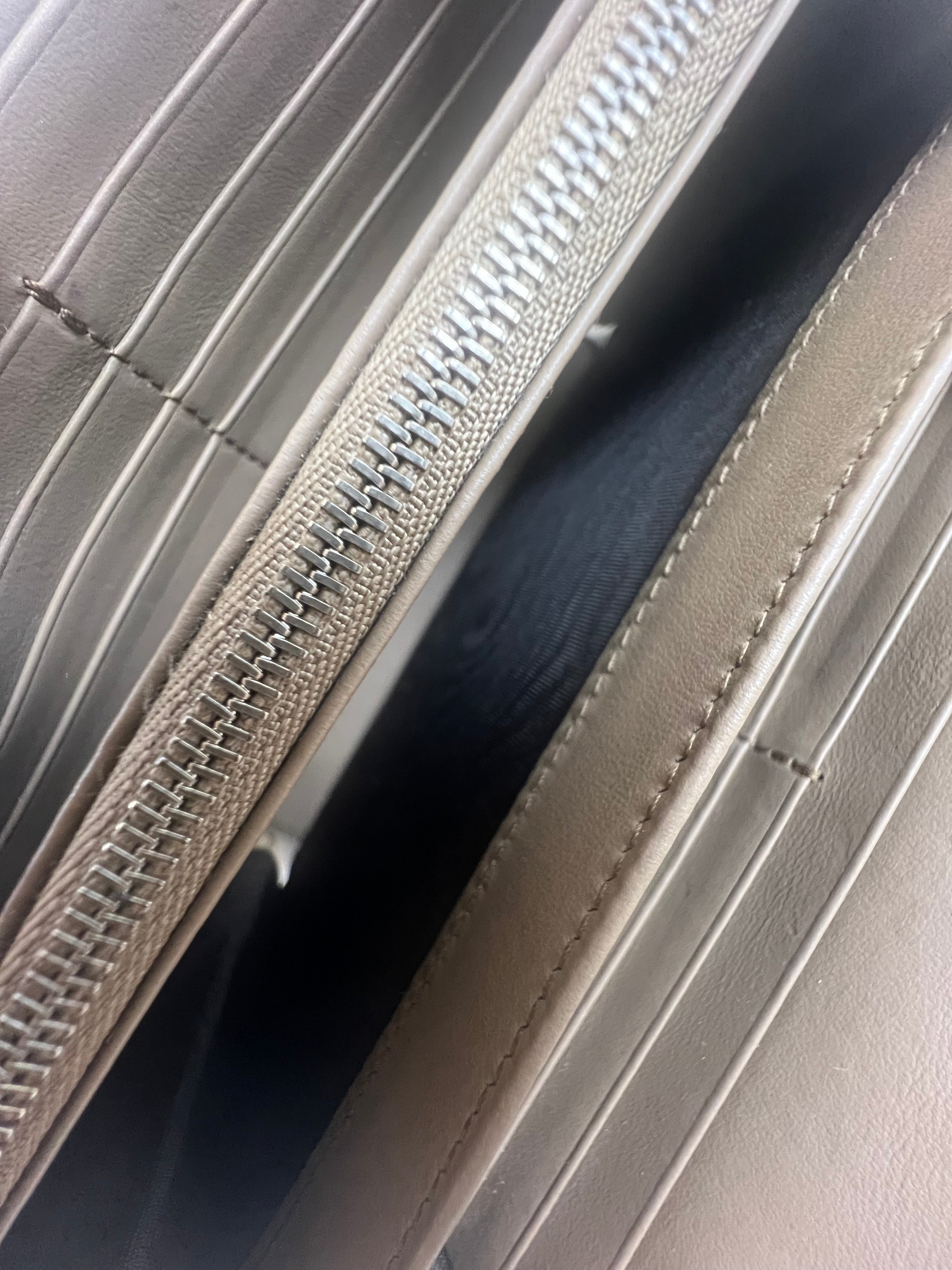 Gucci Dionysus GG Supreme Chain Wallet