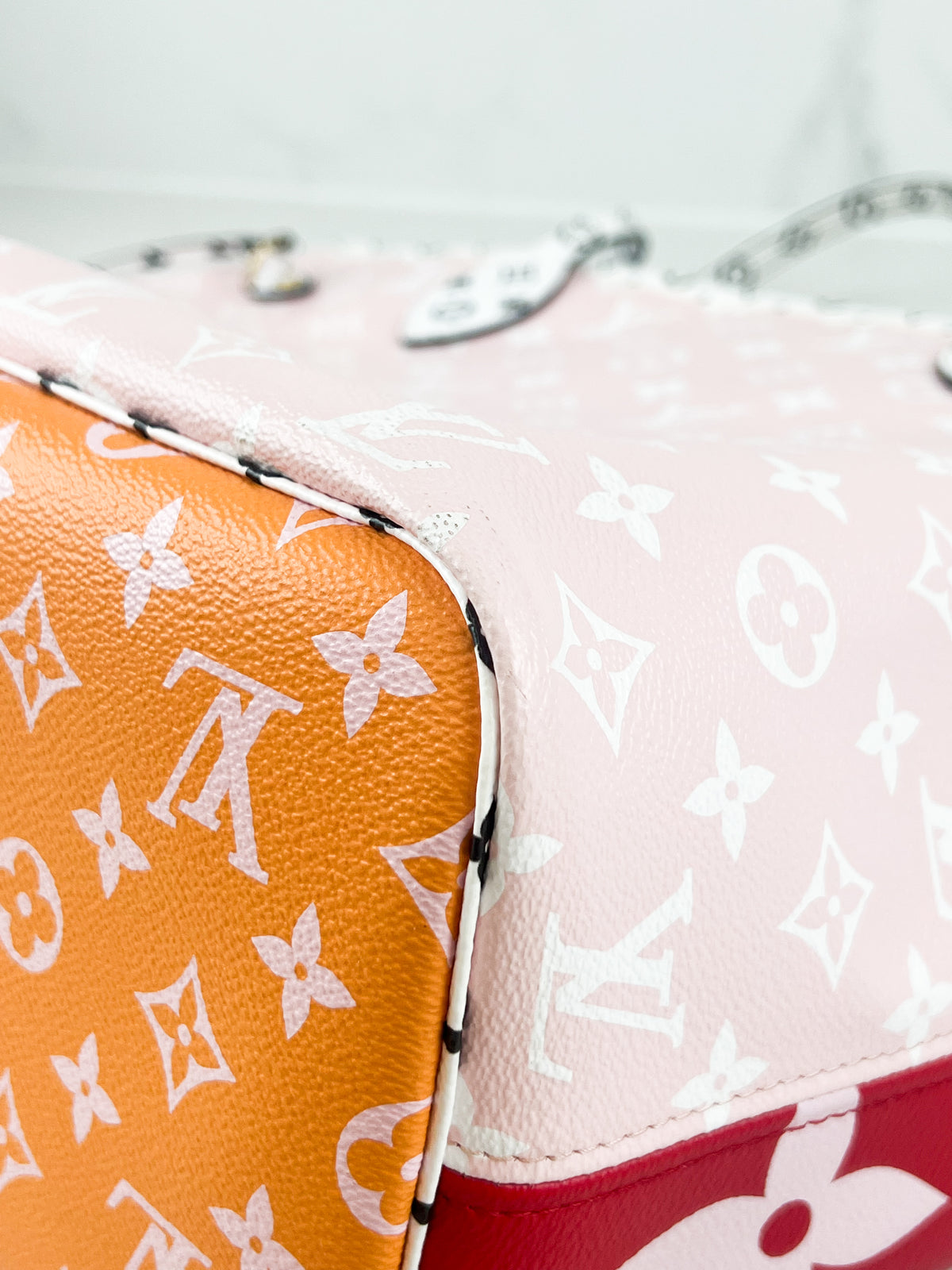 Louis Vuitton Neverfull MM Limited-edition Rouge Giant Monogram Canvas
