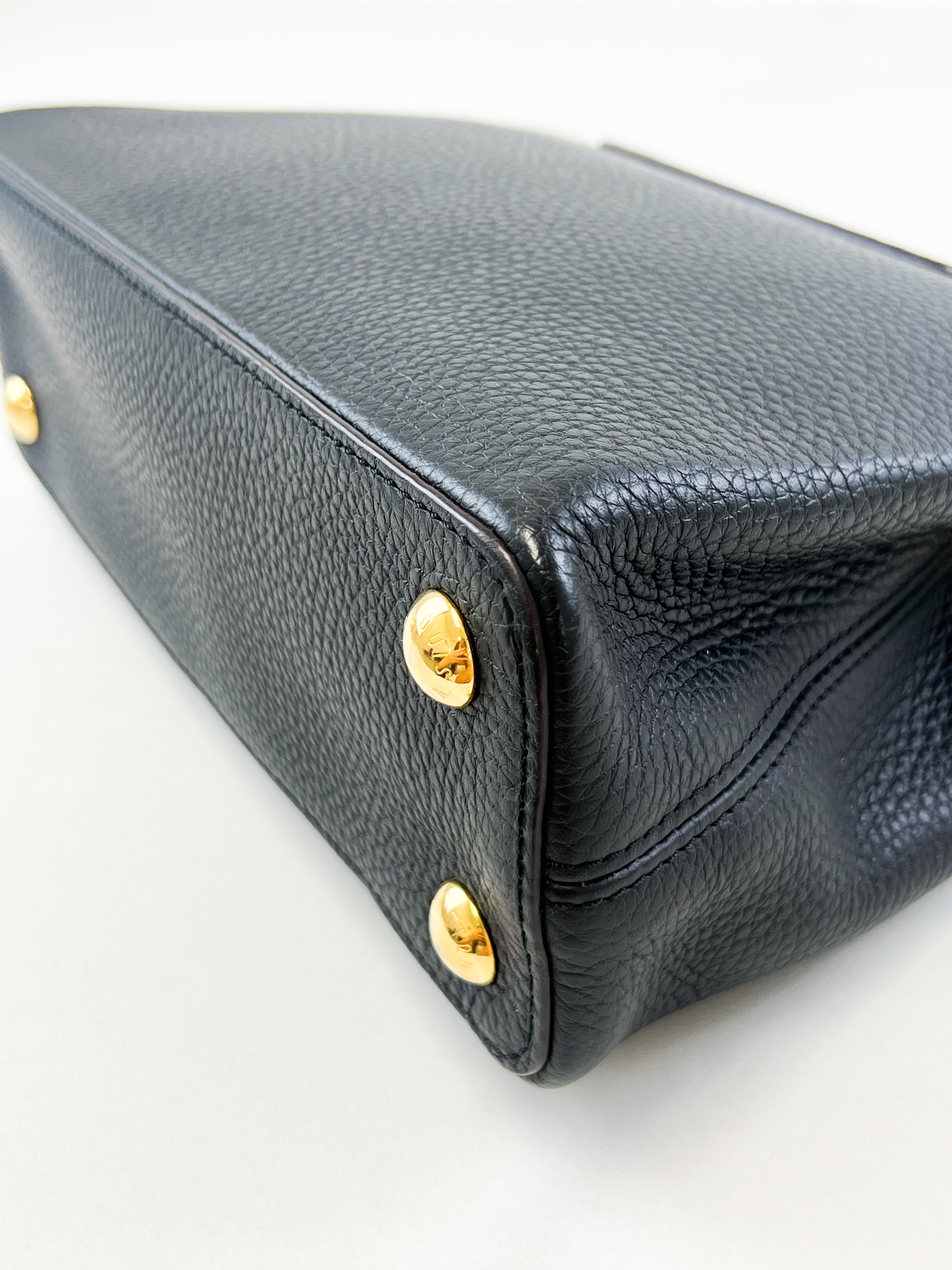 Louis Vuitton Black Capucines BB