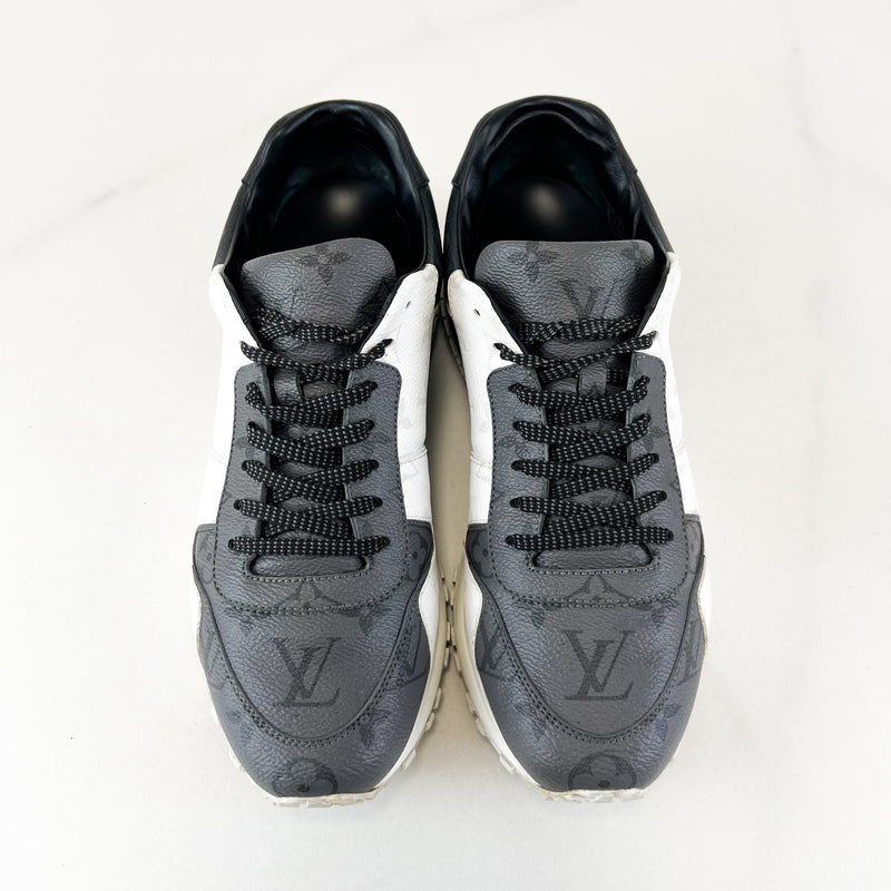 Louis Vuitton Runaway Sneaker Size 6.5
