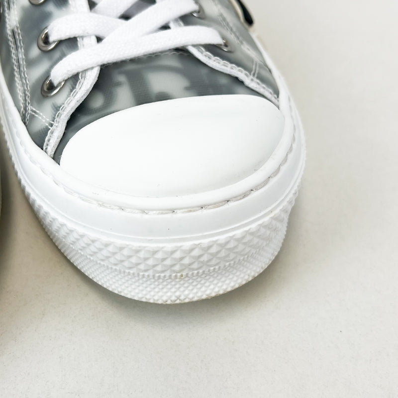 Christian Dior B23 Low-Top Sneaker Size 38