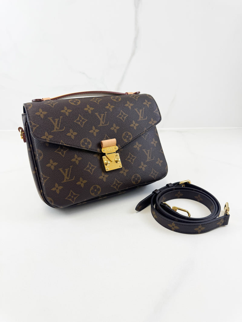 Louis Vuitton Monogram Canvas Pochette Metis