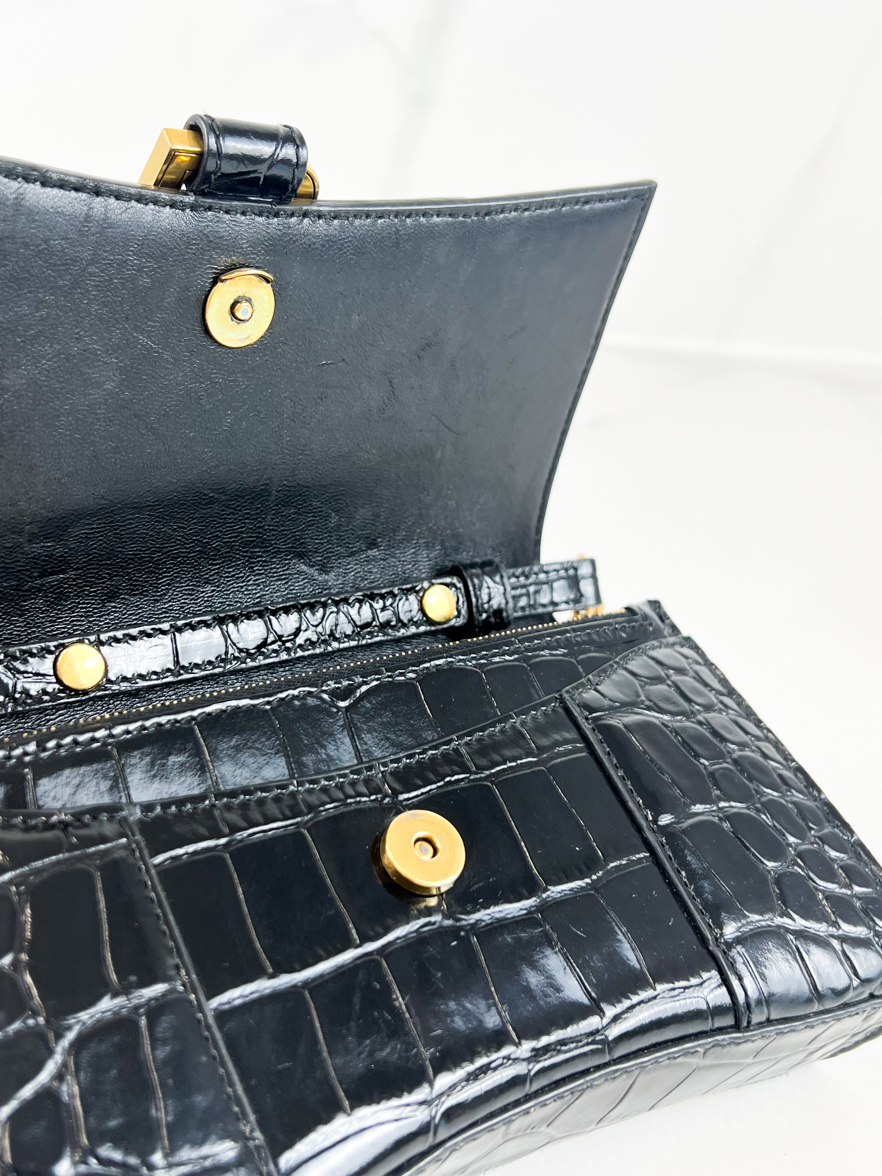Balenciaga Hourglass Wallet on Chain In Black