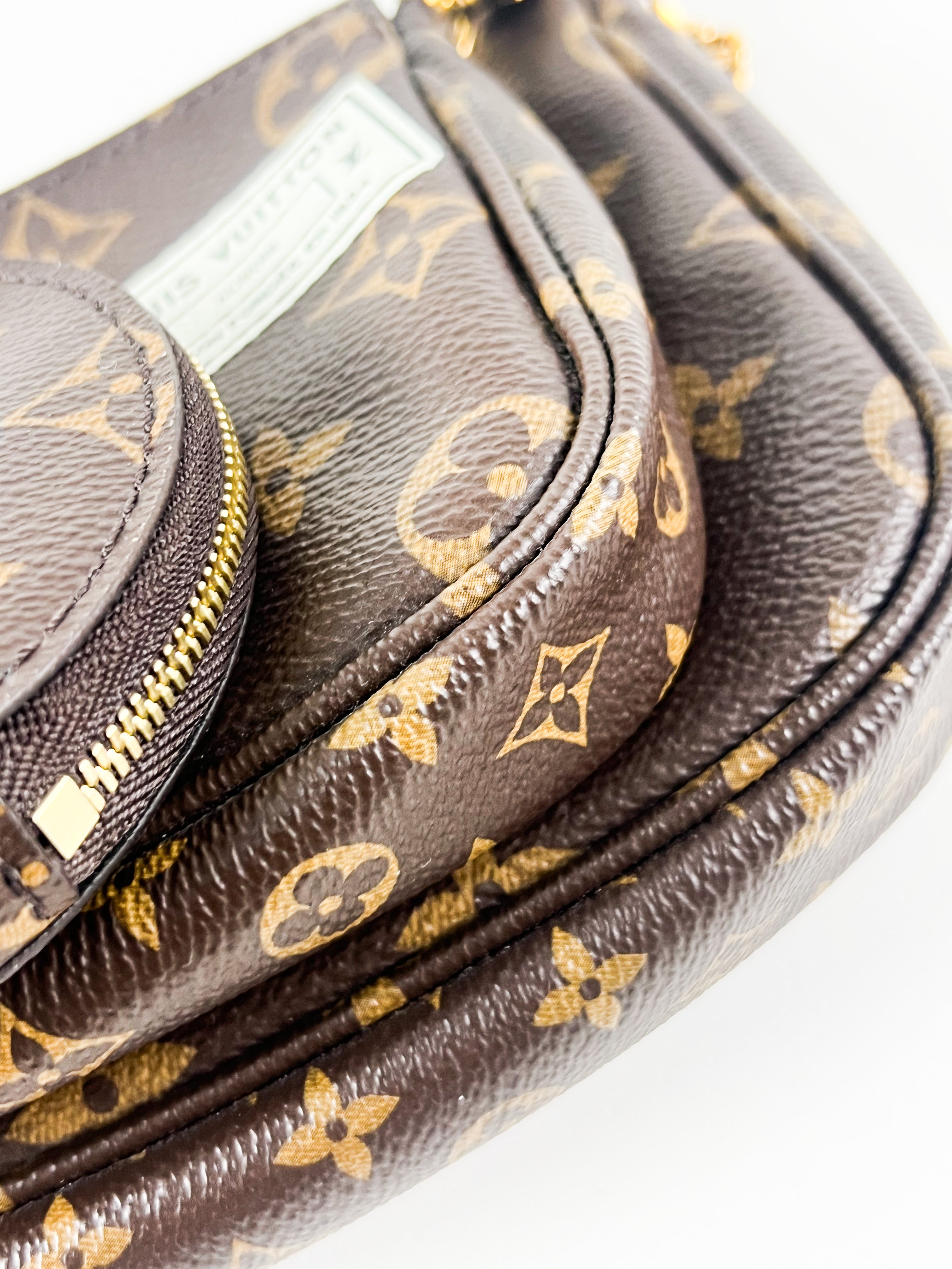 Louis Vuitton Multi Pochette Accessories in Khaki