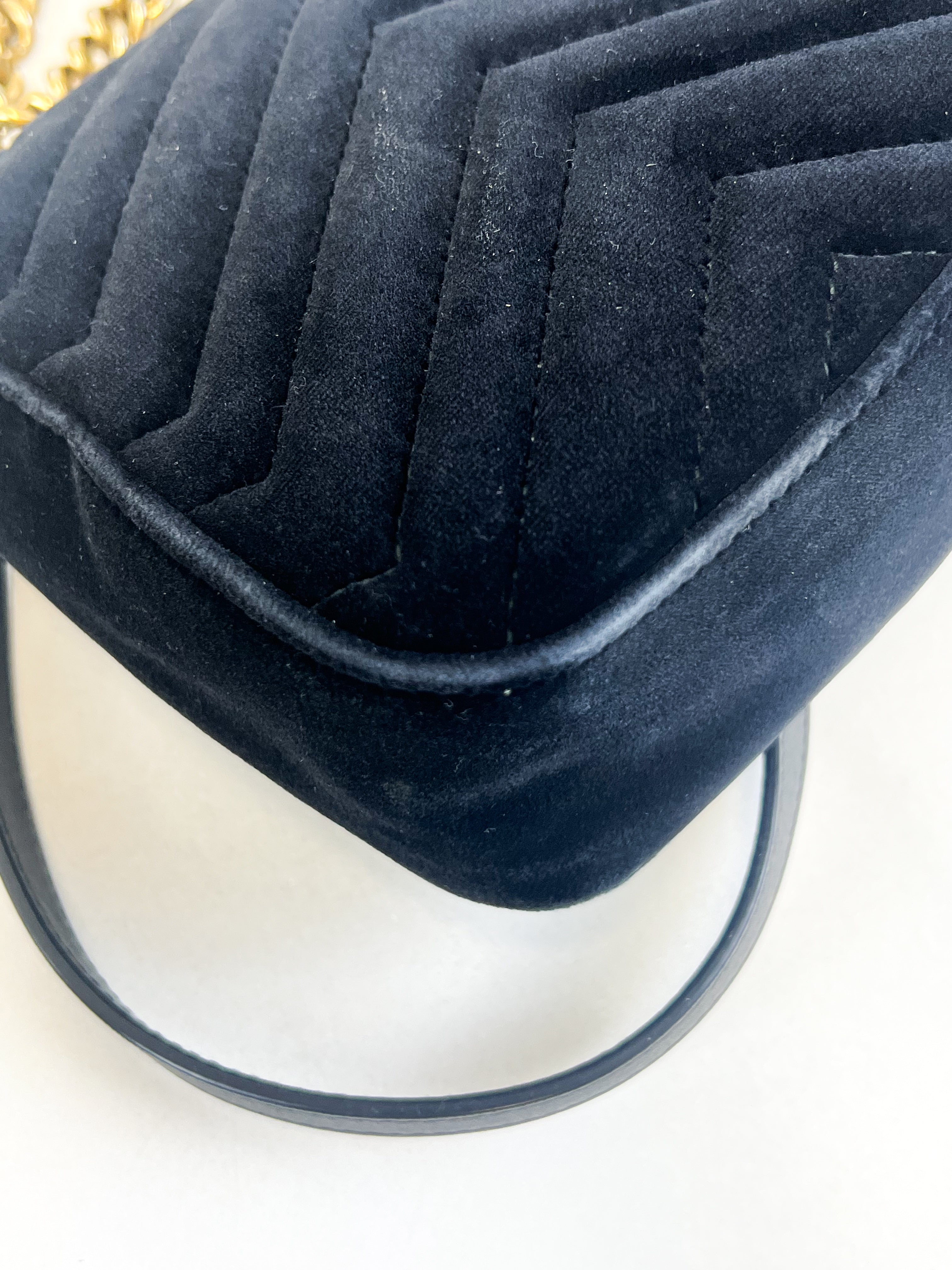 Gucci GG Marmont Matelasse Small Velvet Flap Shoulder Bag Black