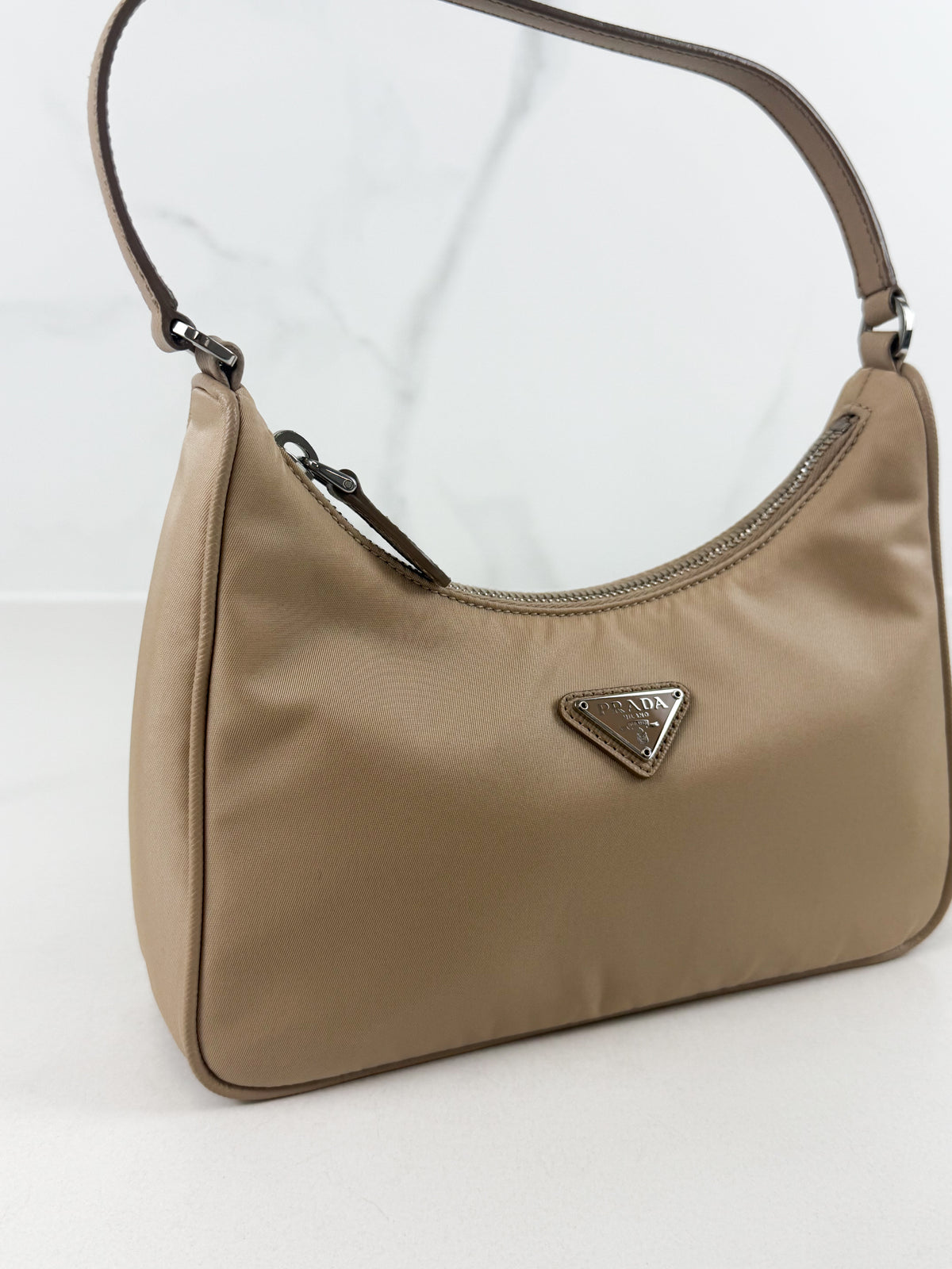 Prada Nylon Re-Edition 2005 in Dusty Pink