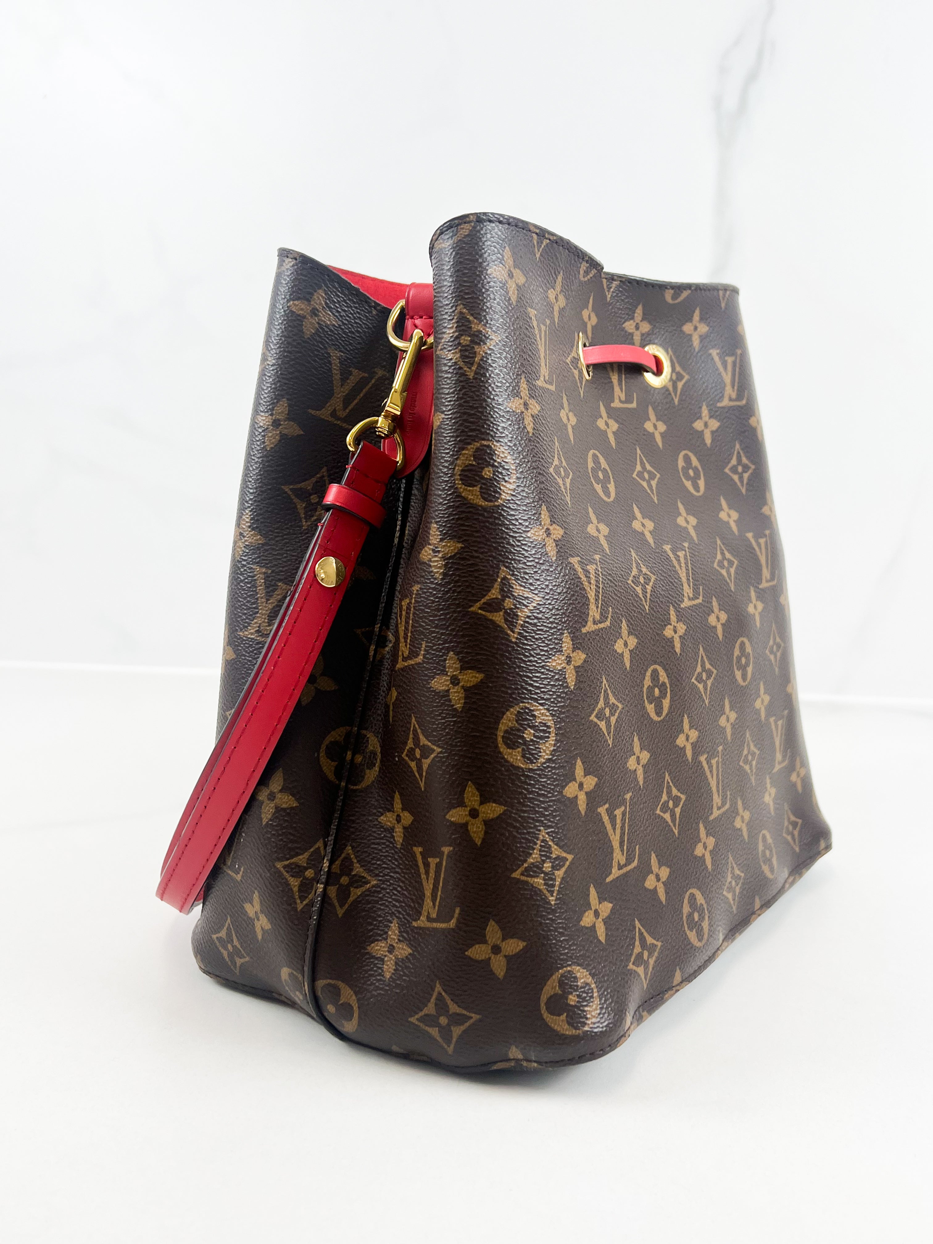 Louis Vuitton Neo Noe