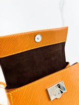 Louis Vuitton Cluny Mini Gold Miel