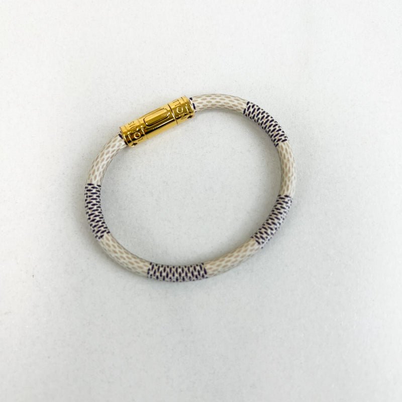 Louis Vuitton Bracelet - Keep It Bracelet Damier Azur, Luxury, Accessories  on Carousell