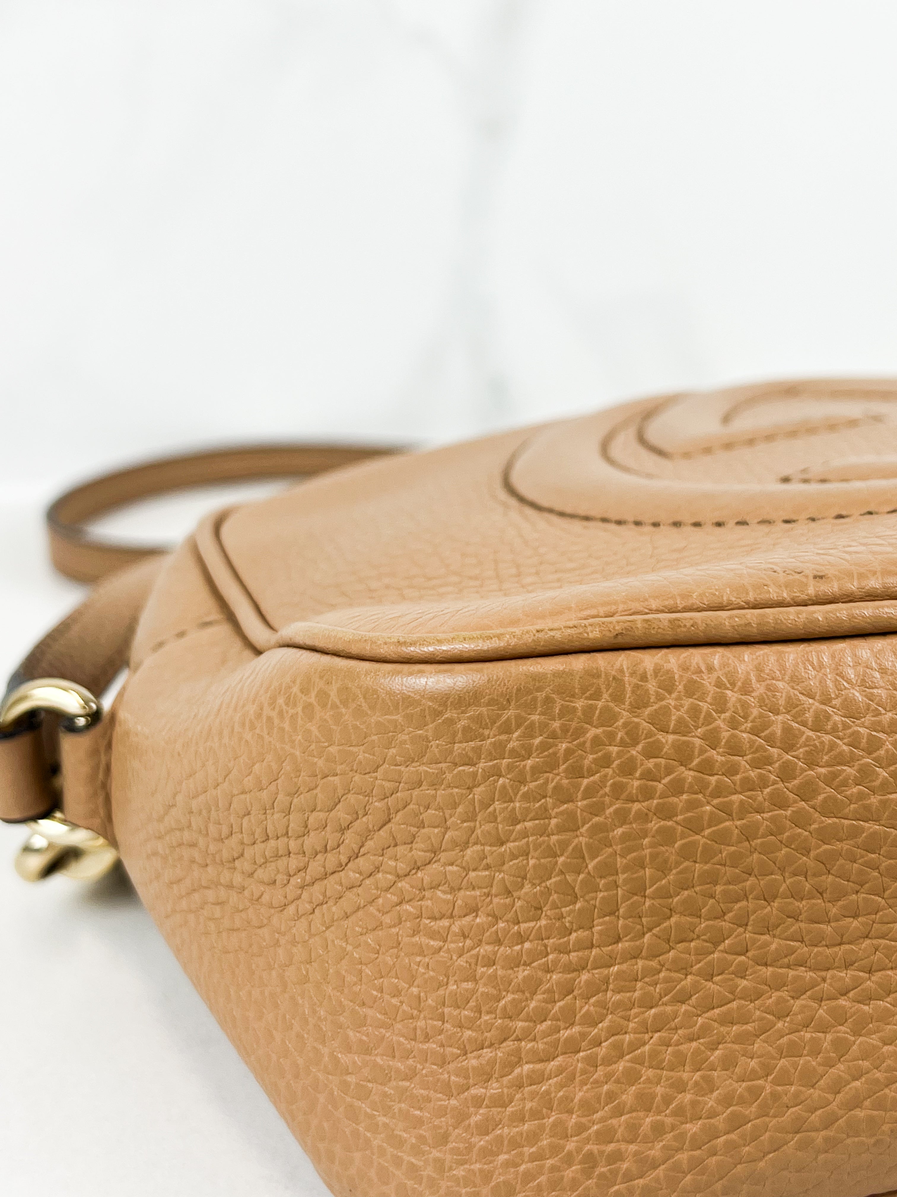 Gucci Soho Disco Crossbody Bag in Beige Leather