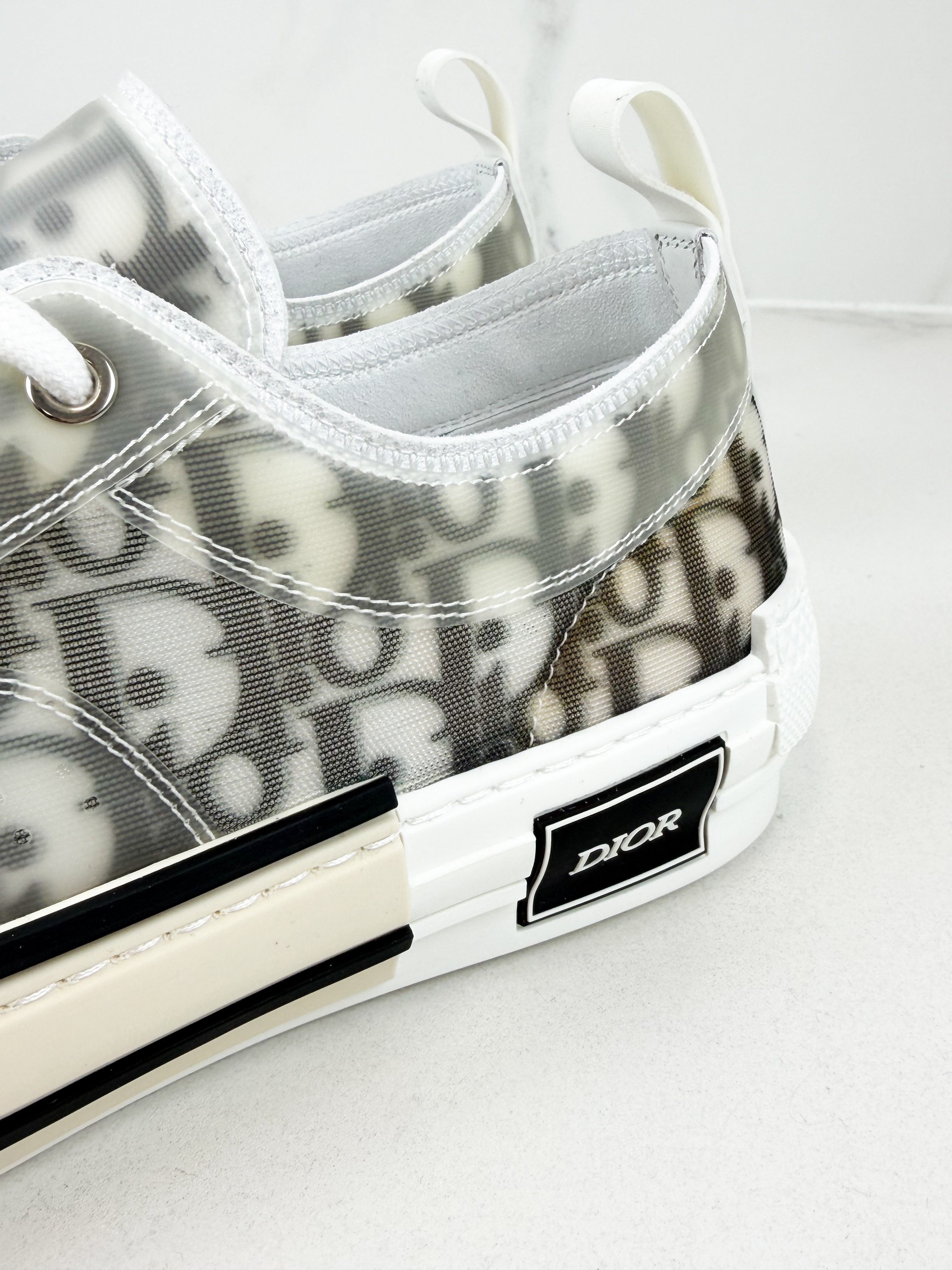 Christian Dior B23 Low-Top Sneaker Size 43