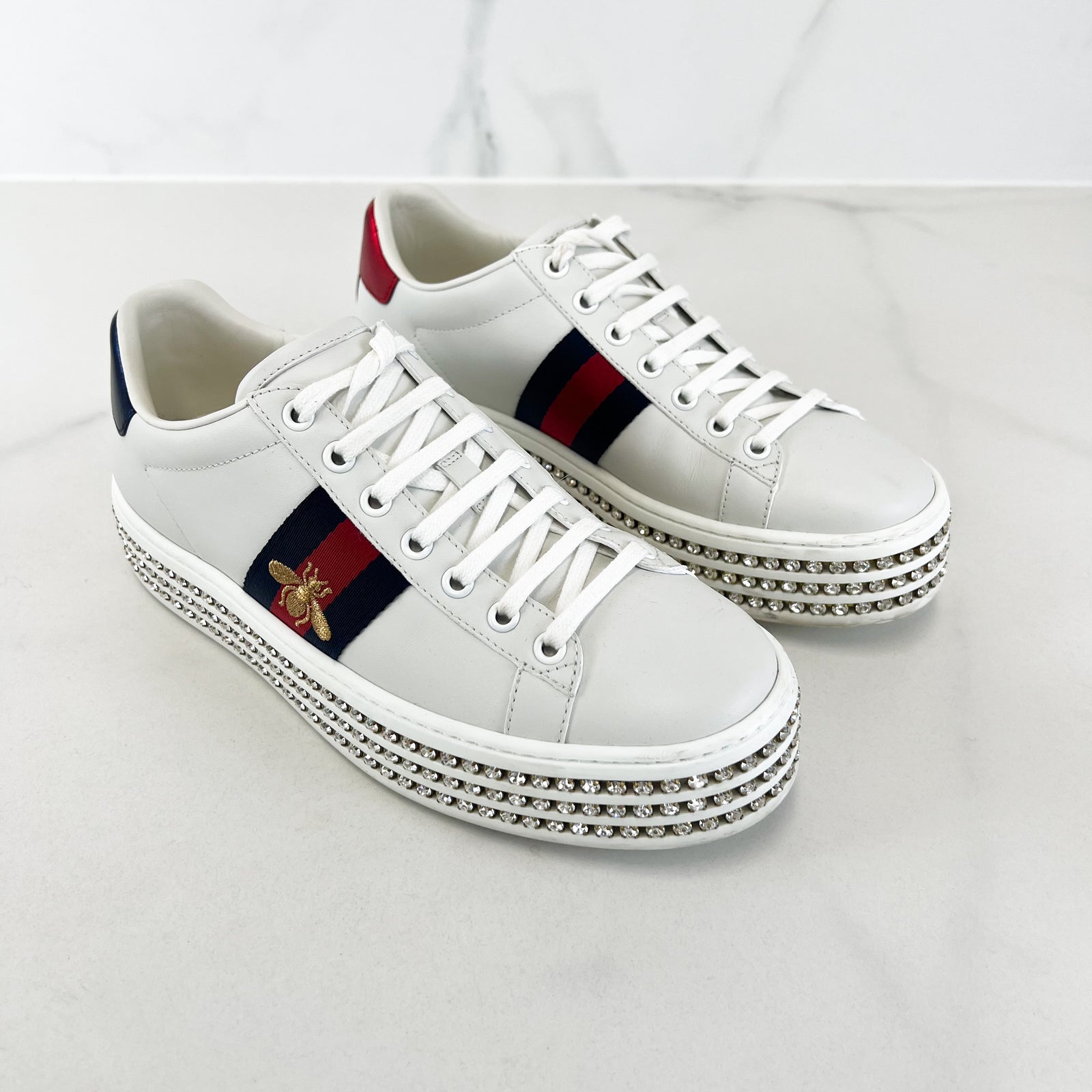 Gucci sneakers with bee on sale