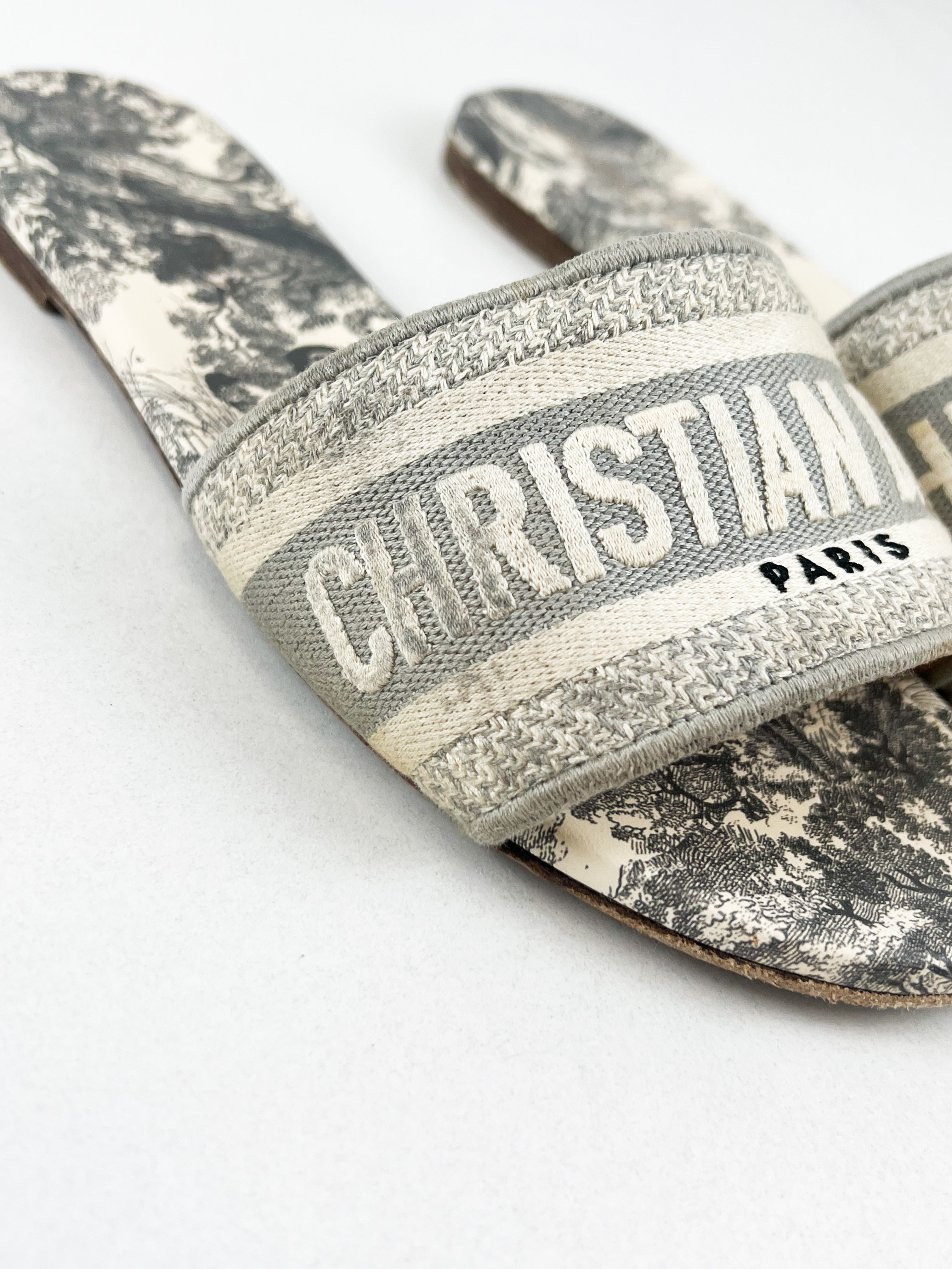 Christian Dior Dway Slides Size 37