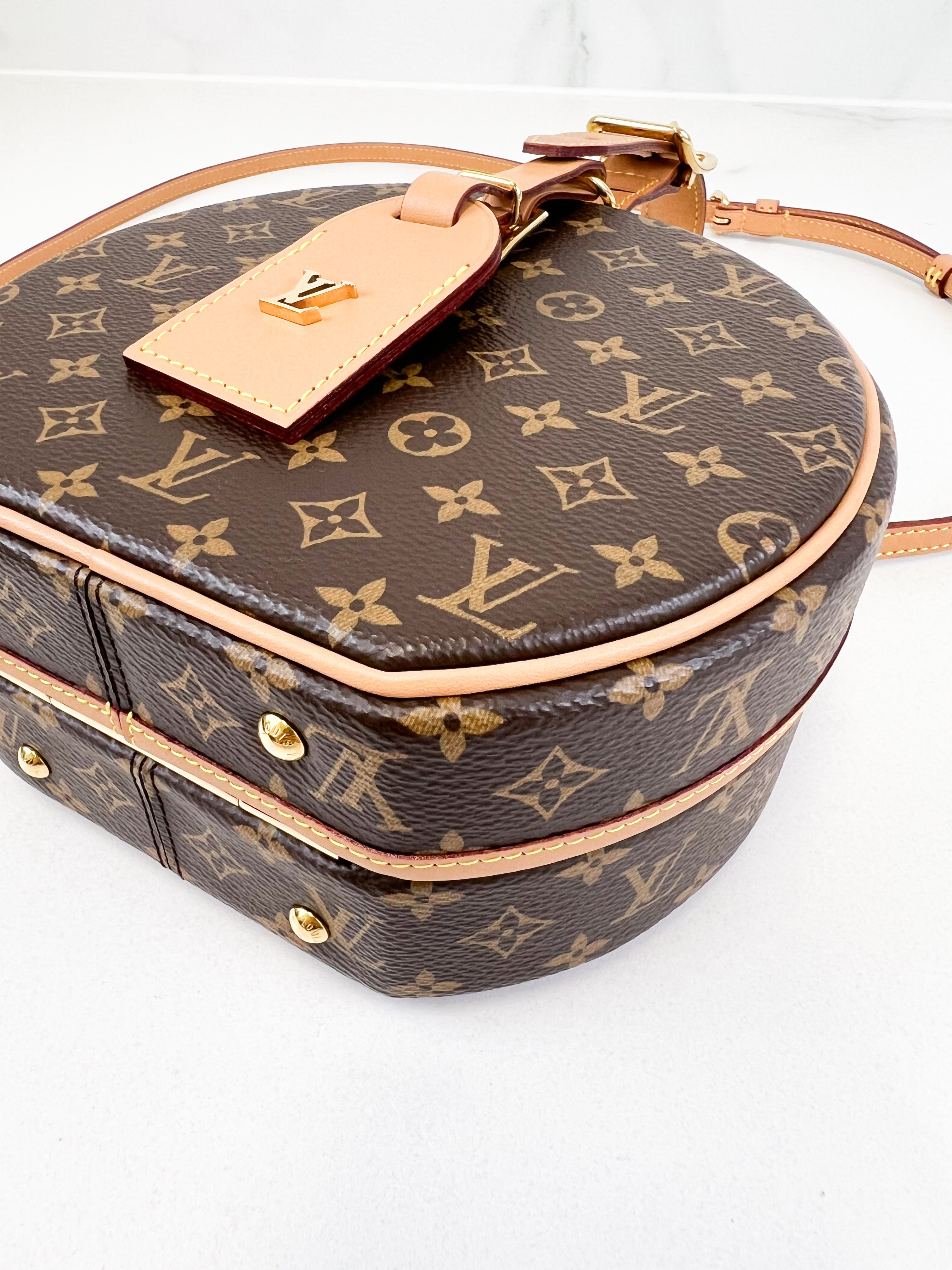 Louis Vuitton Petite Boite Chapeau