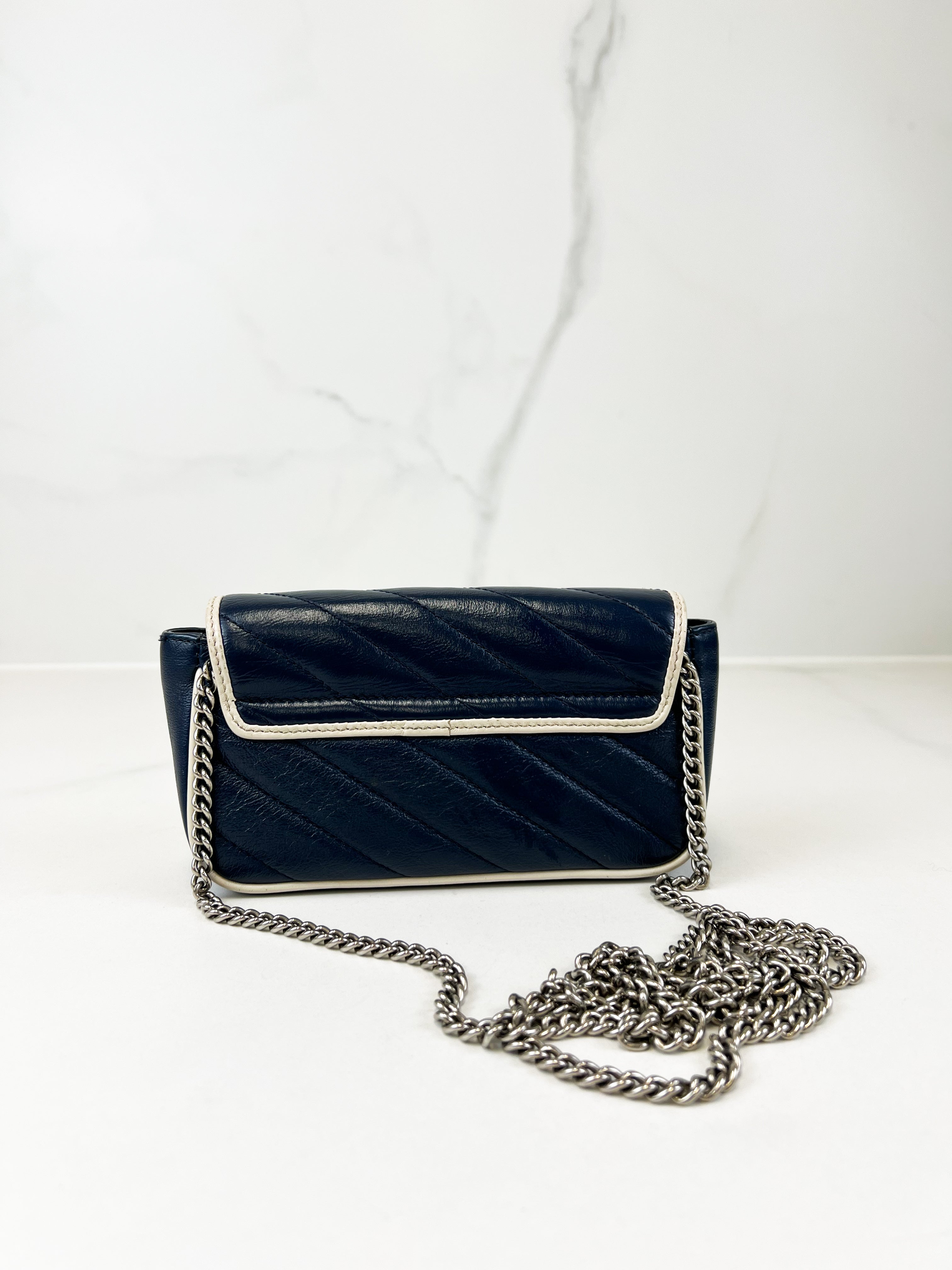 Gucci Marmont Leather crossbody Nano Bag