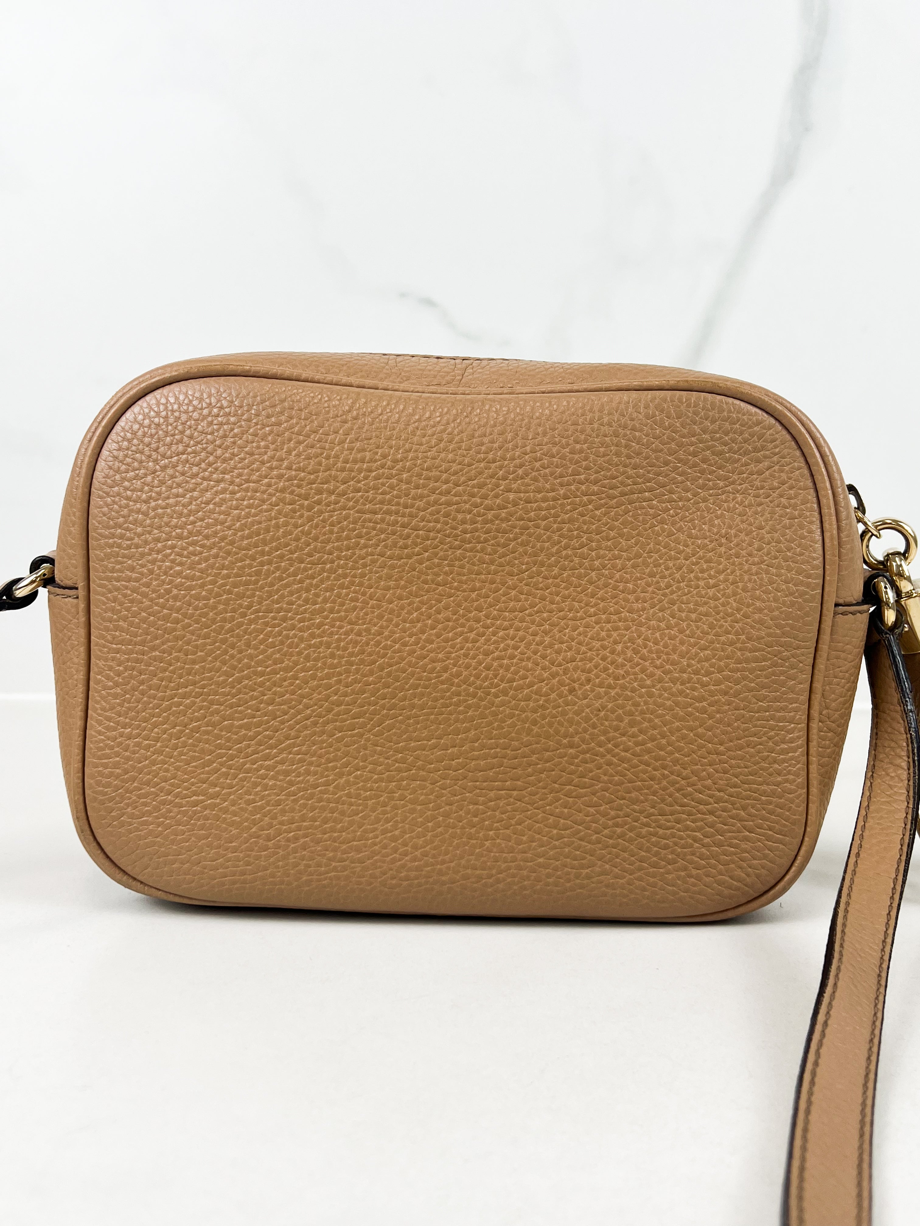 Gucci Soho Disco Crossbody Bag in Beige Leather