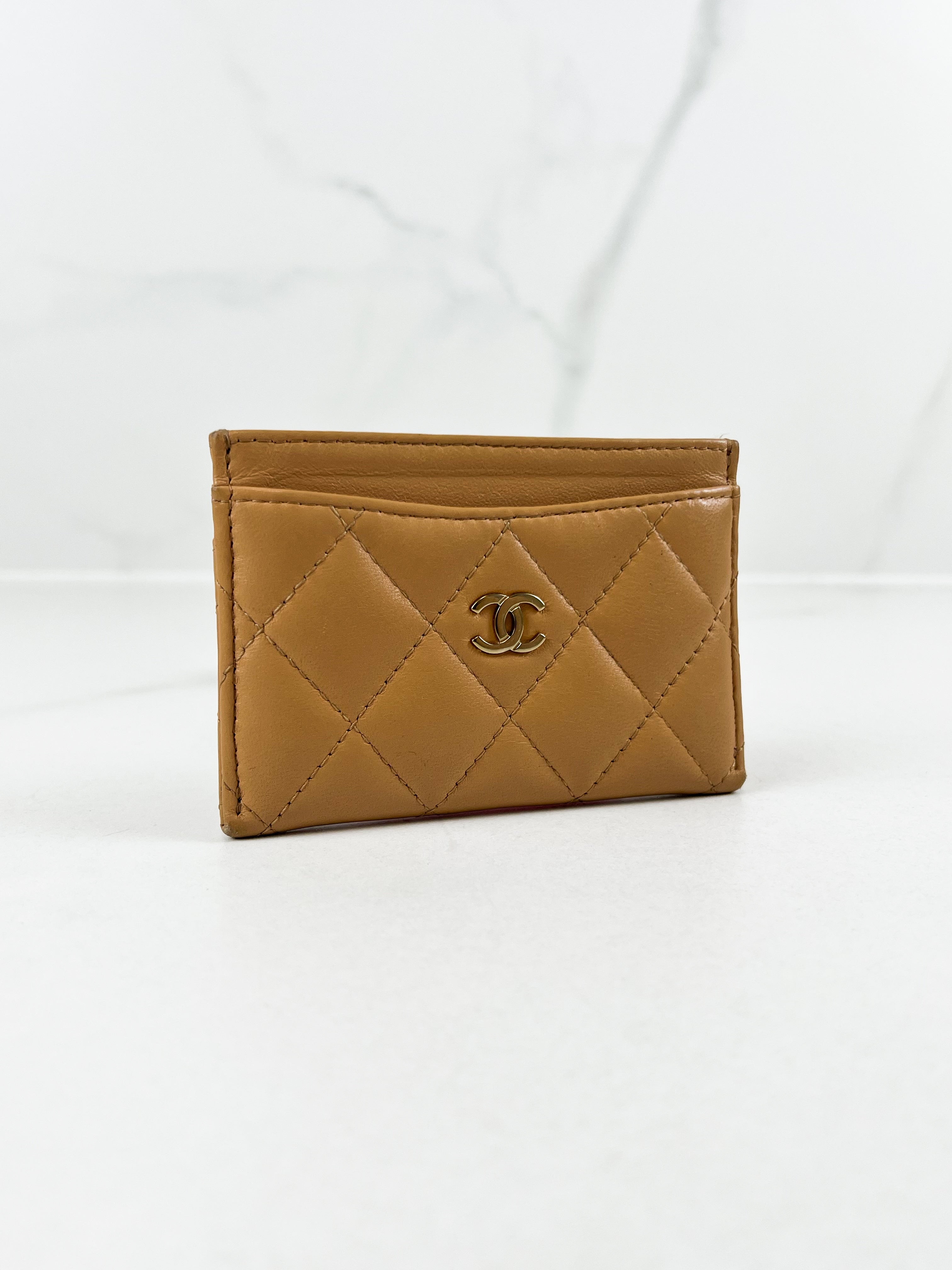Chanel Lambskin Quilted Card Holder in Beige