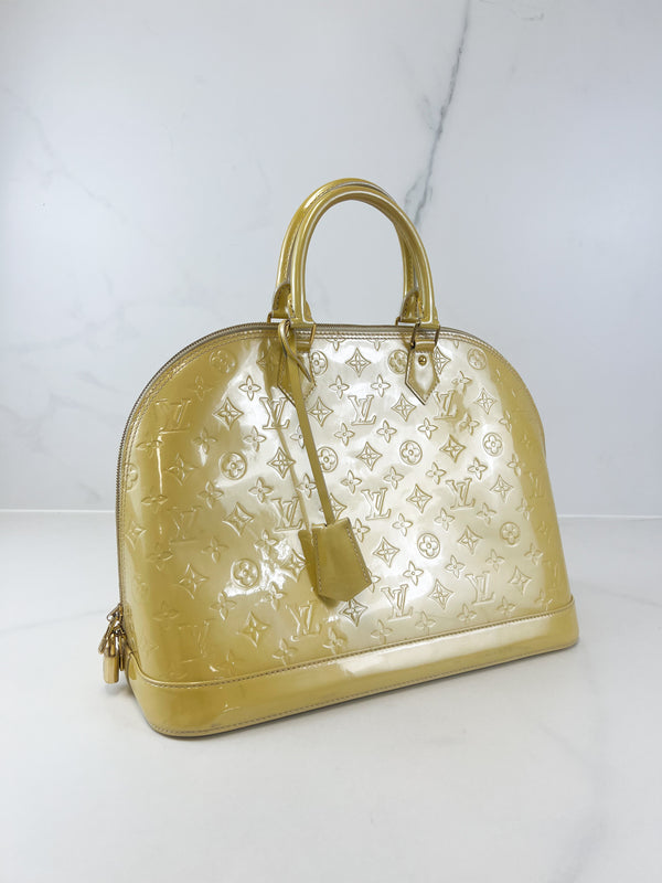 Louis Vuitton Alma GM in Vernis Leather