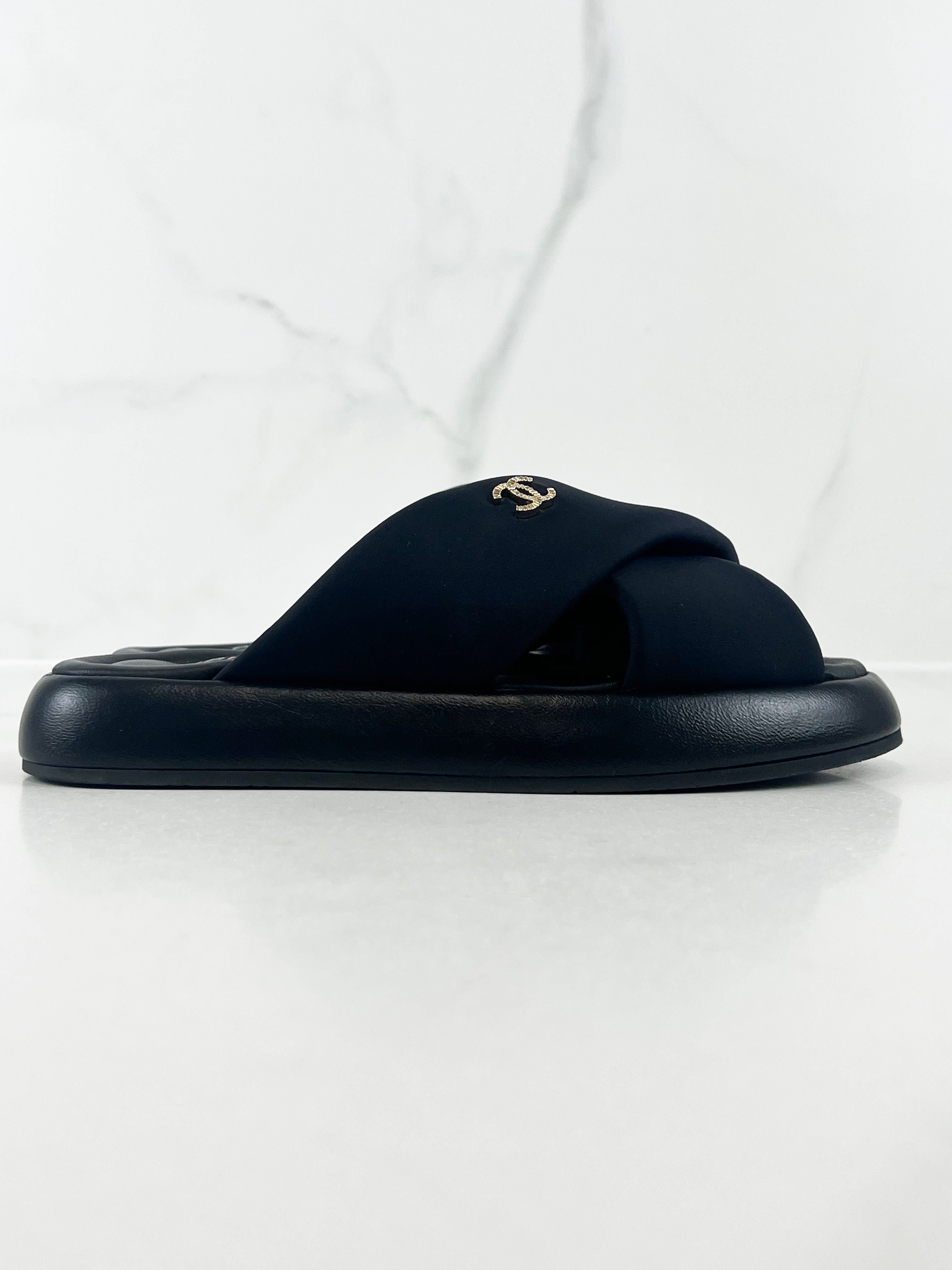Chanel Puffy Criss Cross Slide Size 35C