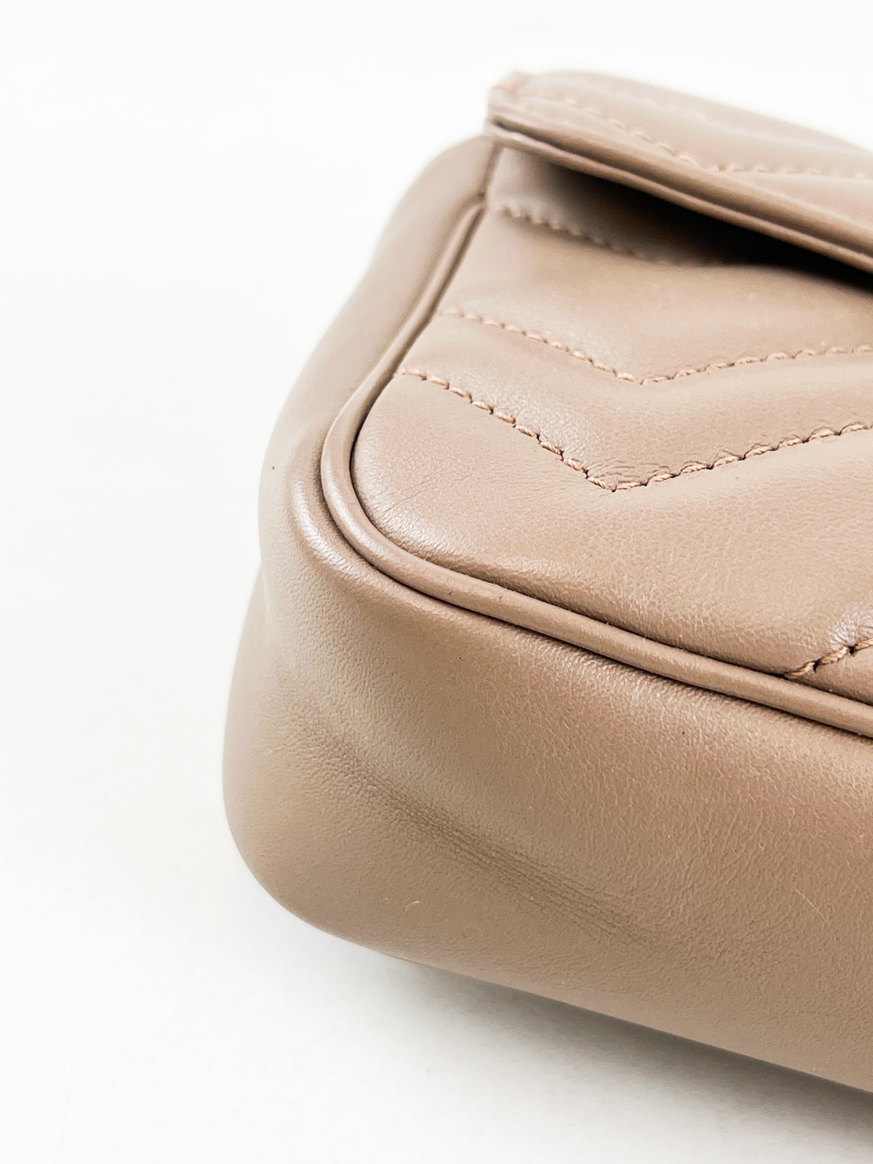 Gucci GG Marmont Matelasse Super Mini Bag