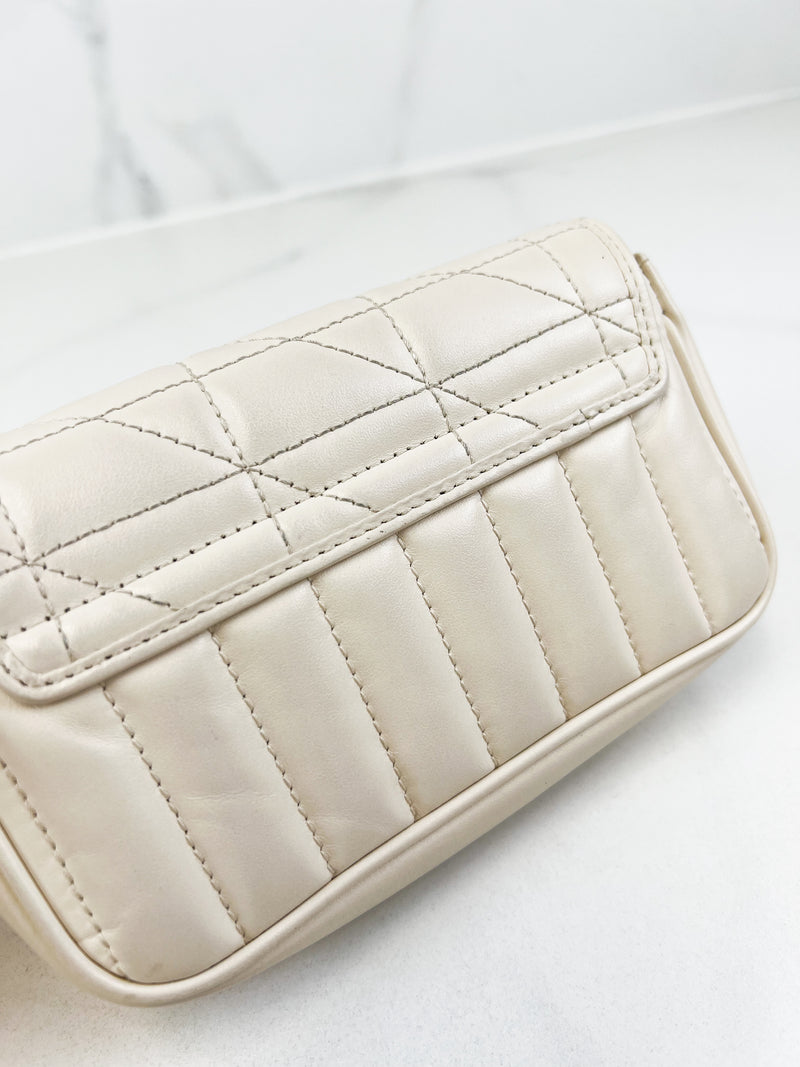 Gucci White GG Marmont Matelasse Super Mini Bag