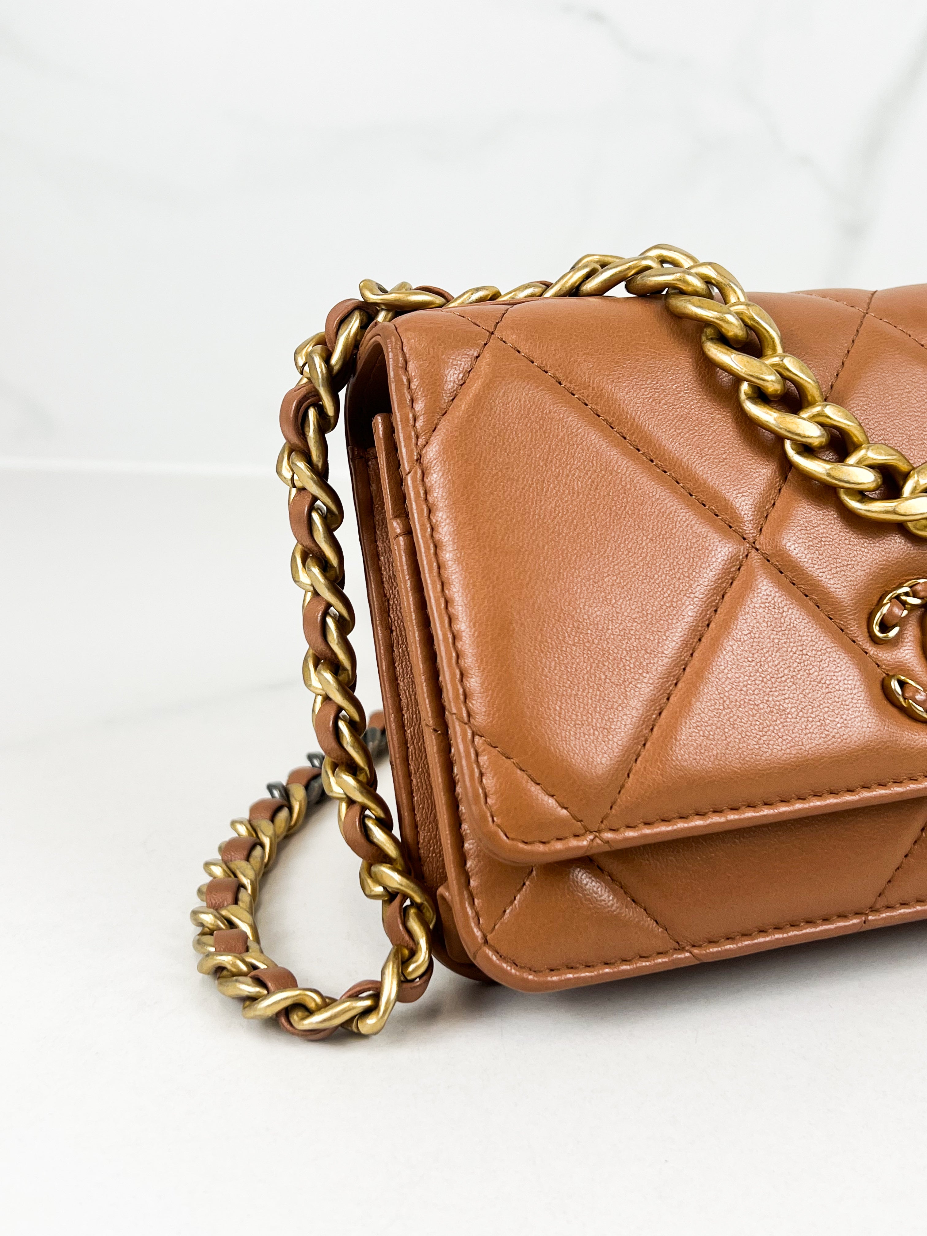 Chanel 19 Wallet on Chain in Beige Calfskin Leather