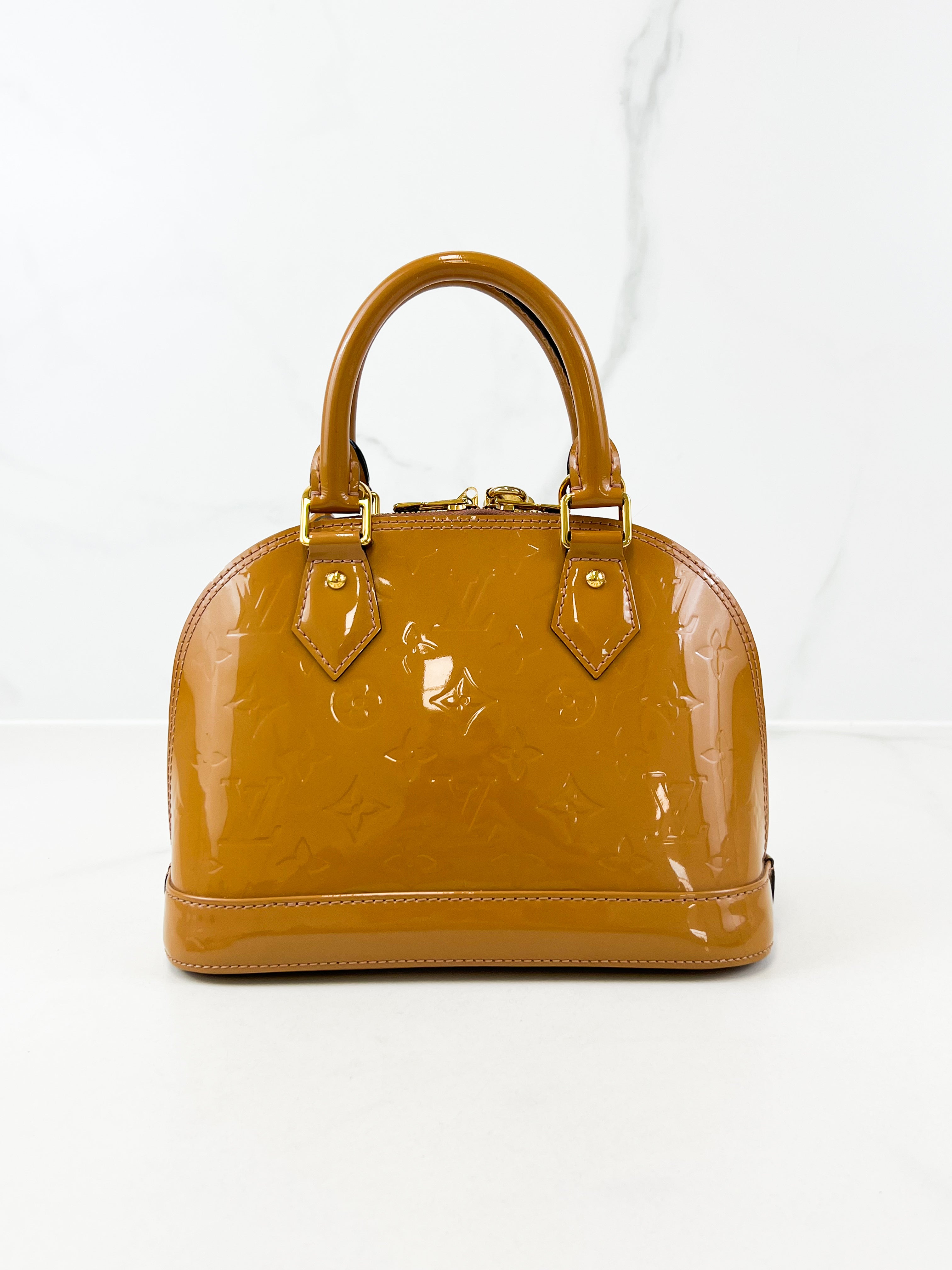 Louis Vuitton Alma BB in Vernis Leather