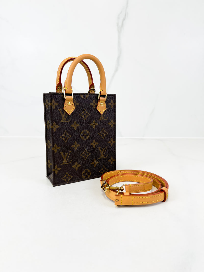 Louis Vuitton Sac Plat Petit