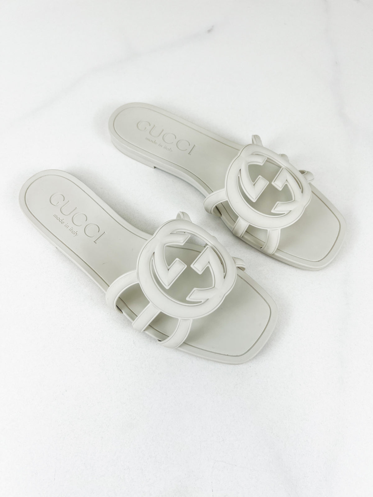 Gucci Interlocking GG Slides Size 37