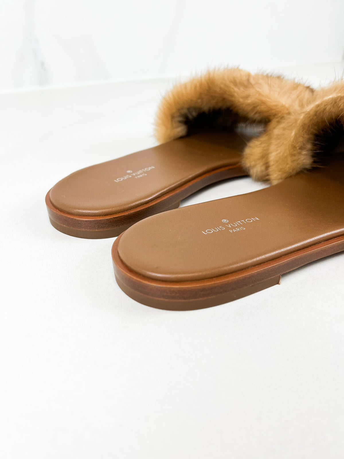 Louis Vuitton Lock It Brown Shearling Flat Slide Size 37