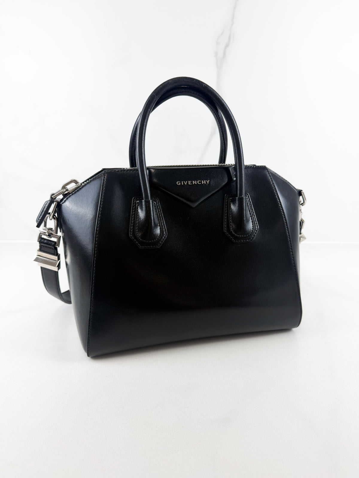 Givenchy Black Smooth Leather Small Antigona