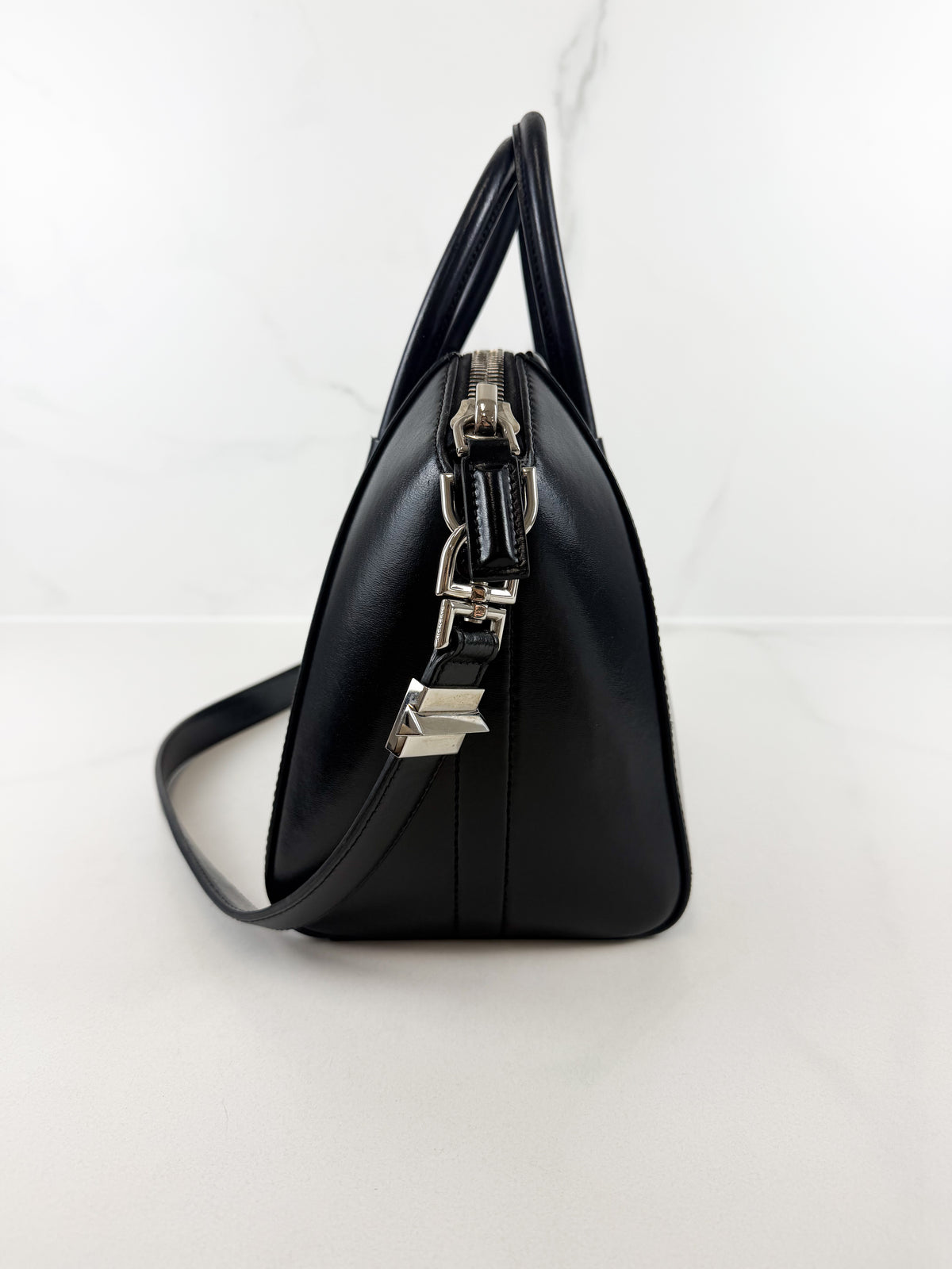 Givenchy Black Smooth Leather Small Antigona